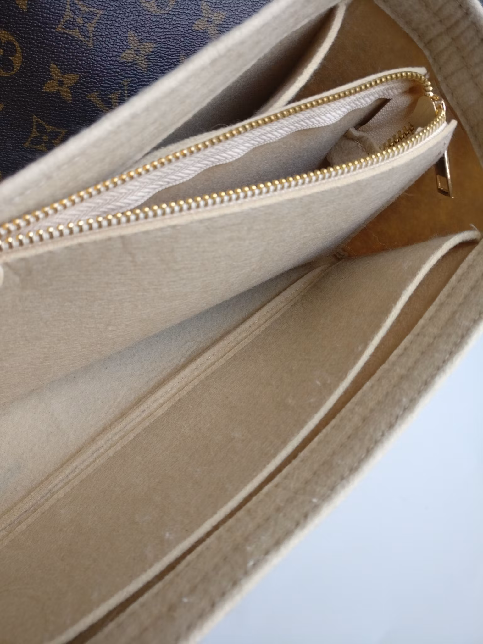 Louis Vuitton Neverfull PM