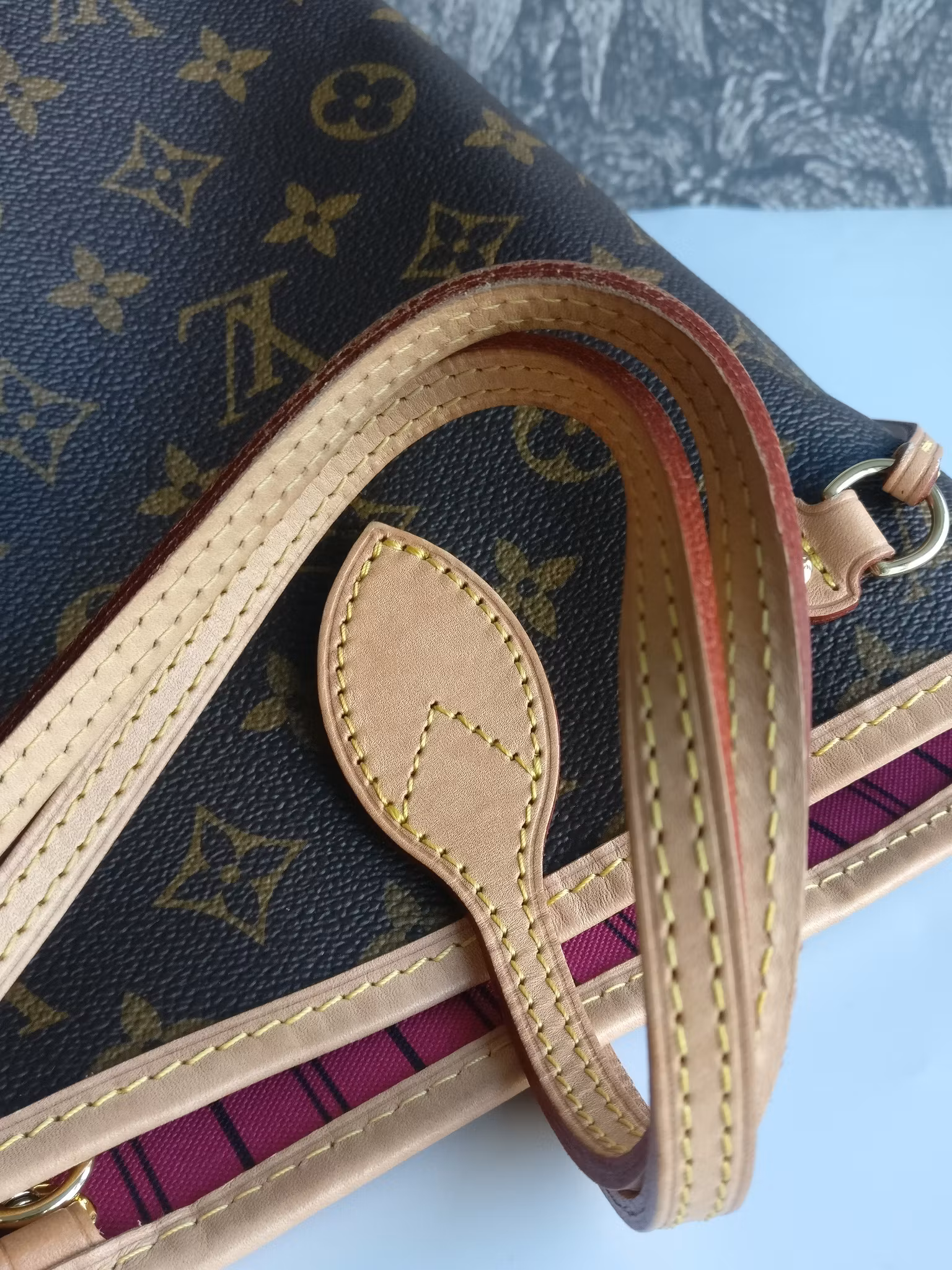 Louis Vuitton Neverfull PM