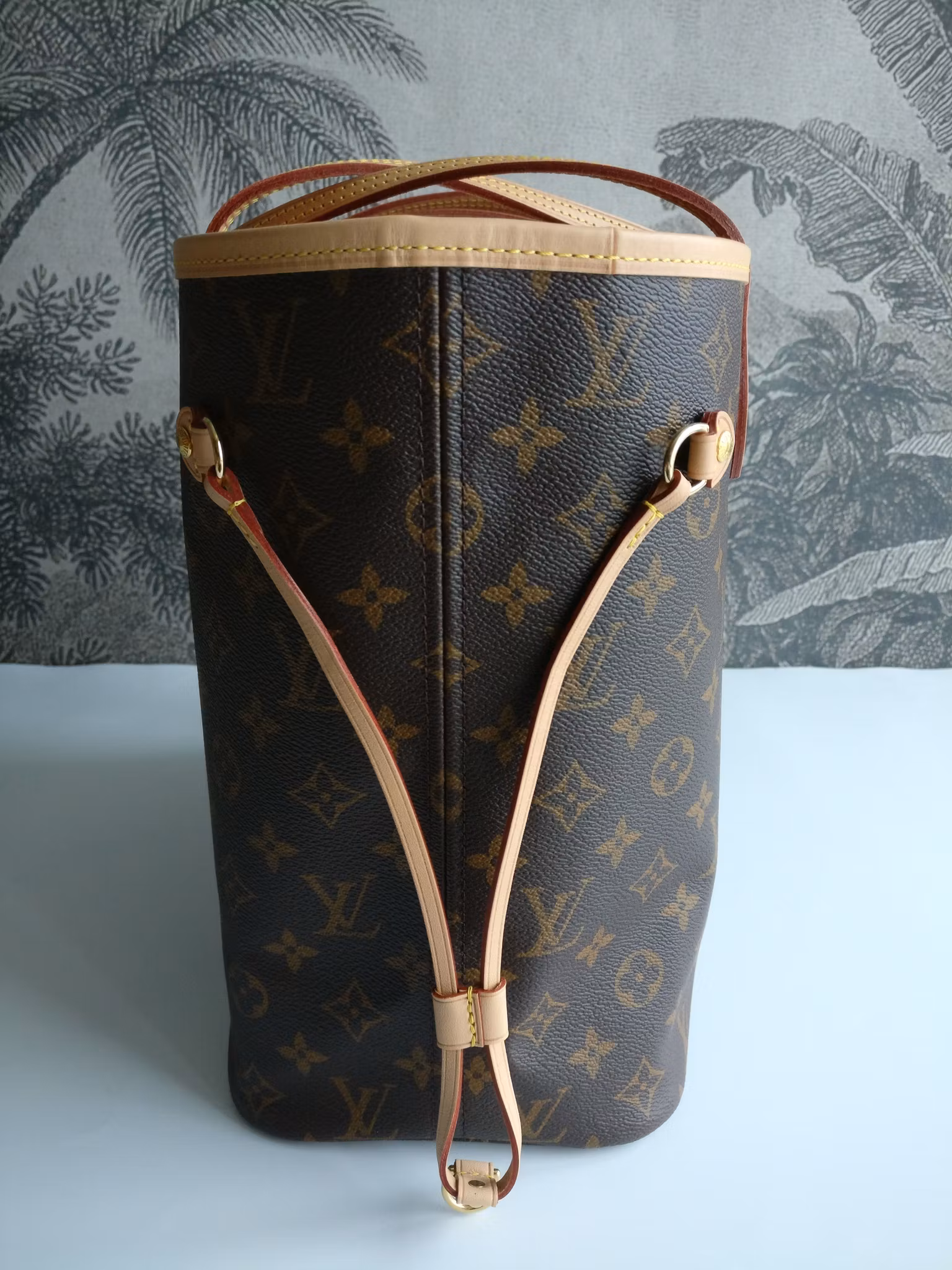 Louis Vuitton Neverfull MM