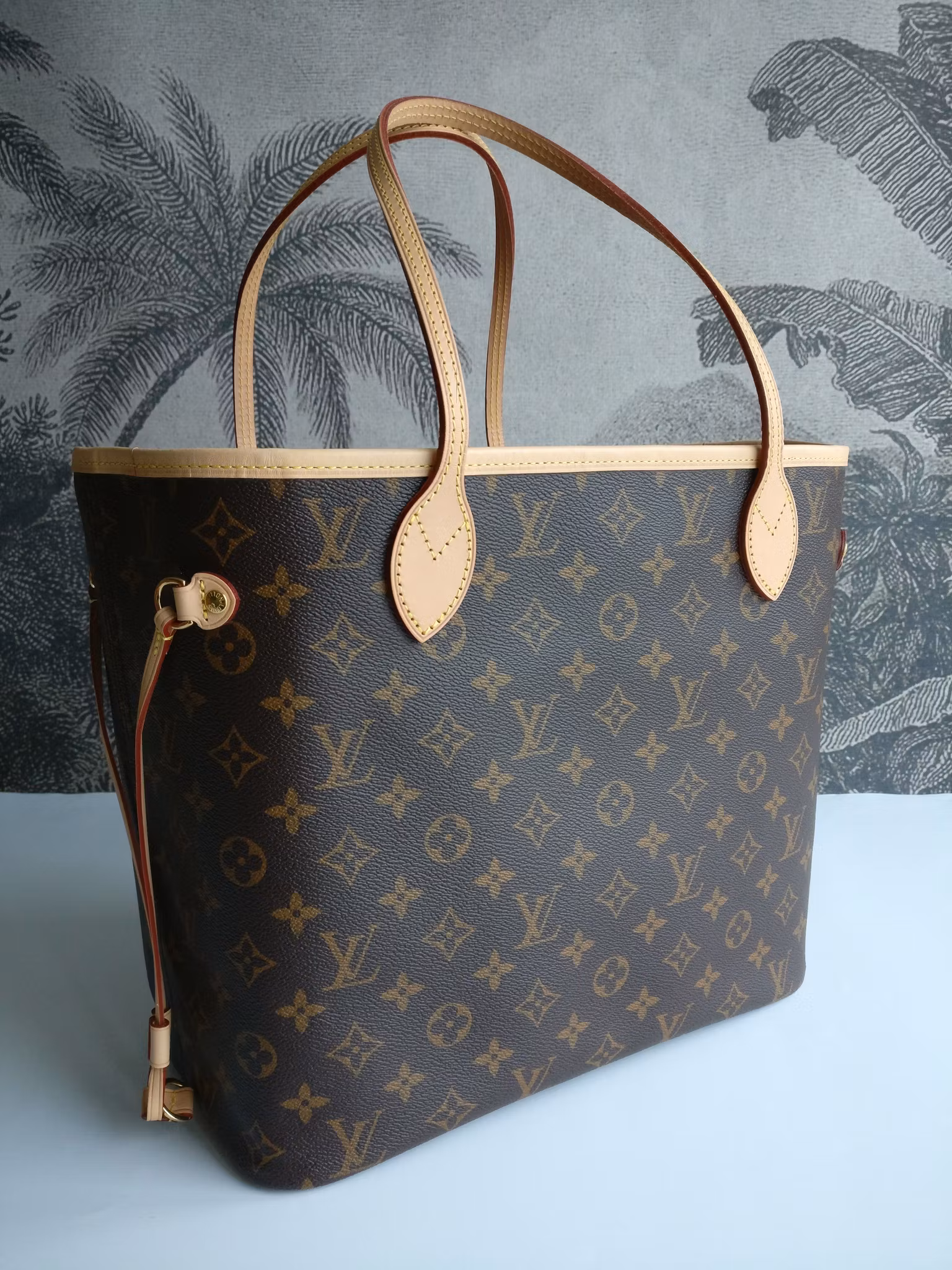 Louis Vuitton Neverfull MM