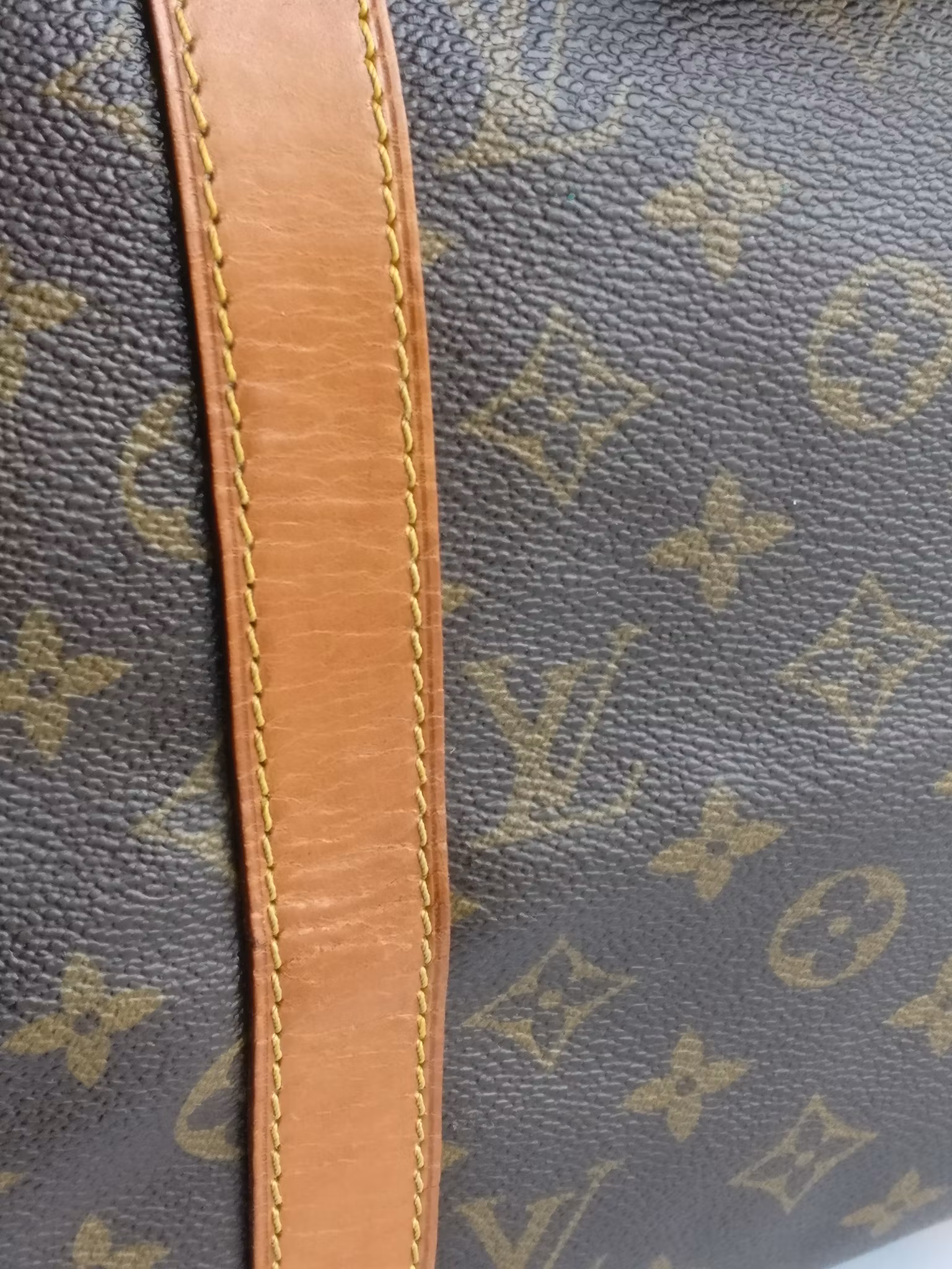 Louis Vuitton Keepall bandouliere 50