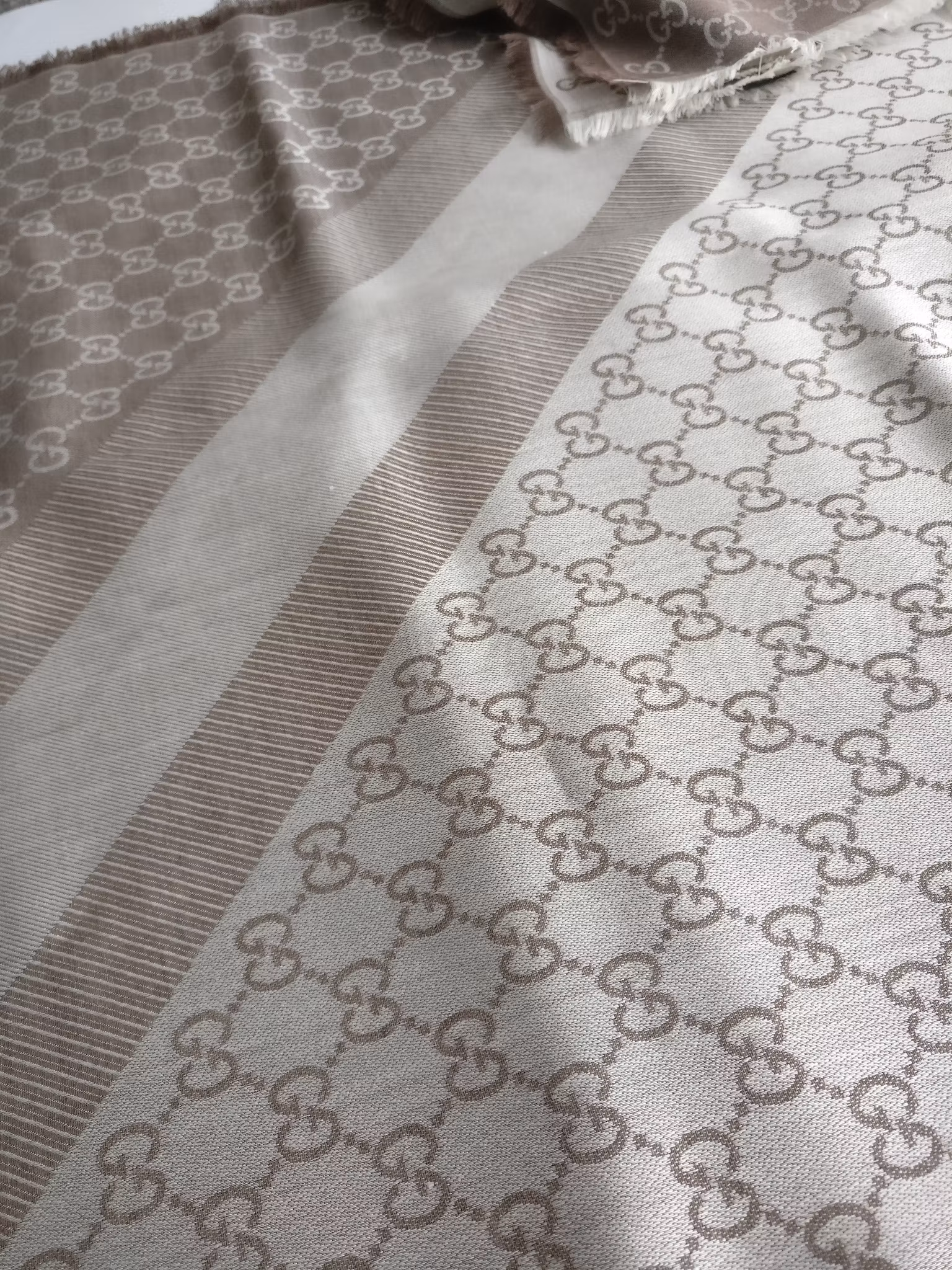 Gucci GG Wool / Silk shawl