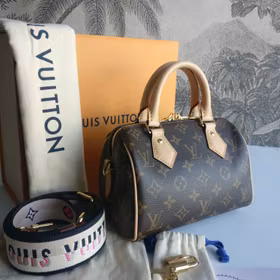 Louis Vuitton Speedy Bandouliere 20