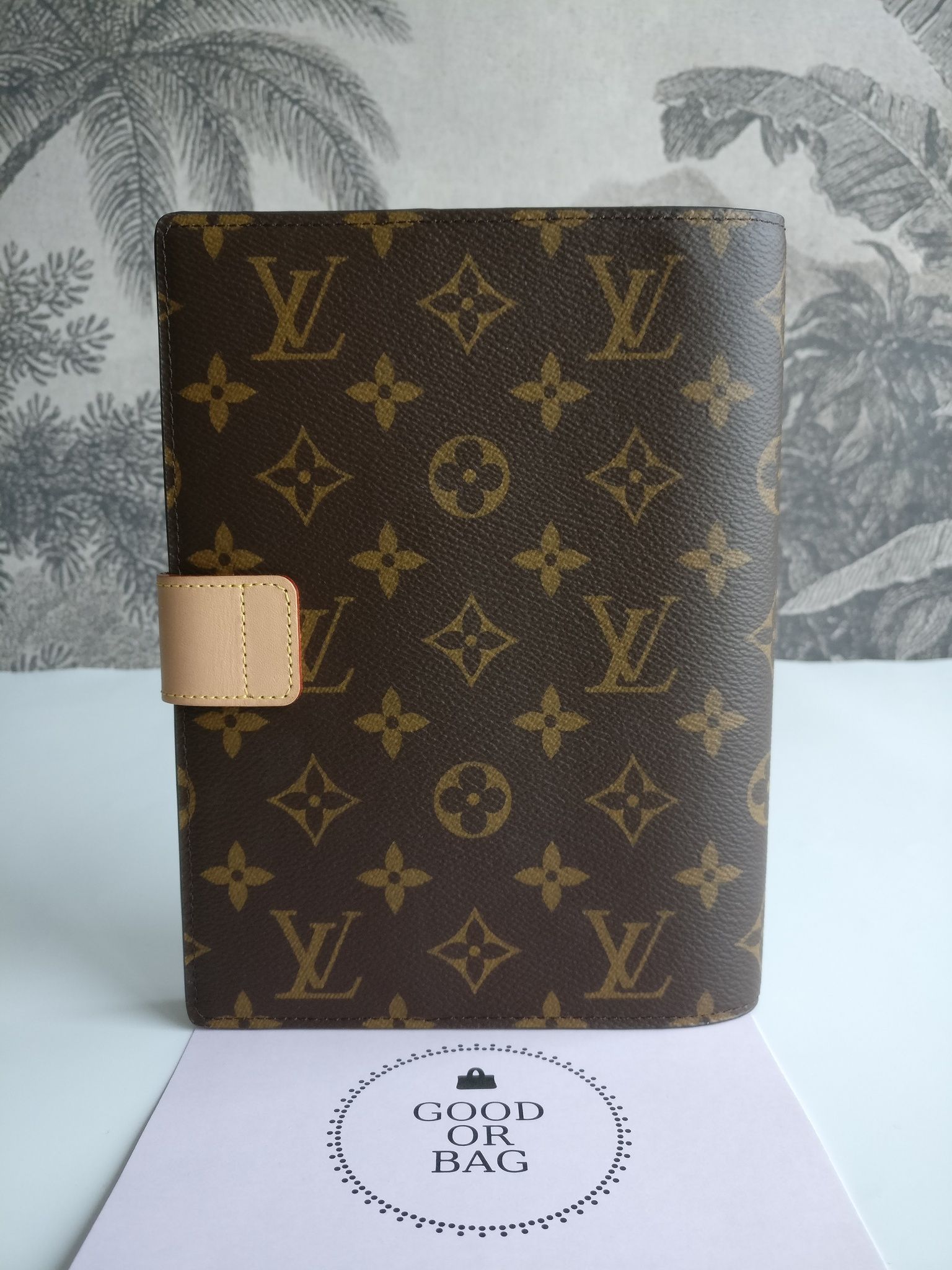 Louis Vuitton Paul Notebook cover MM