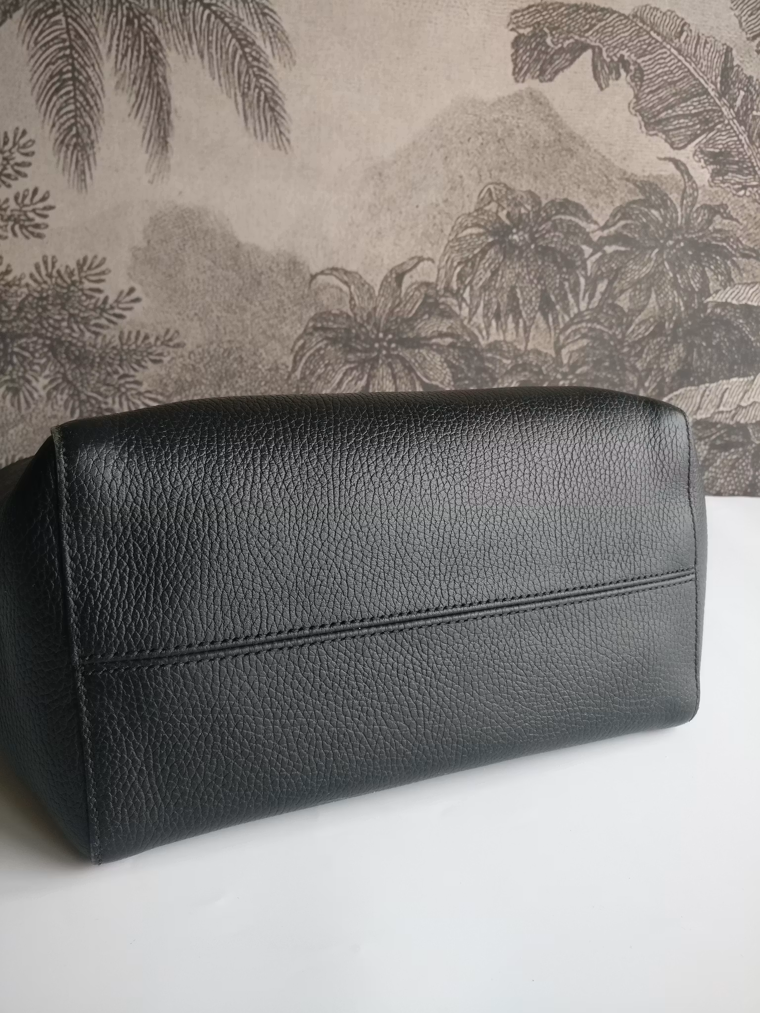 Gucci Small Swing Tote
