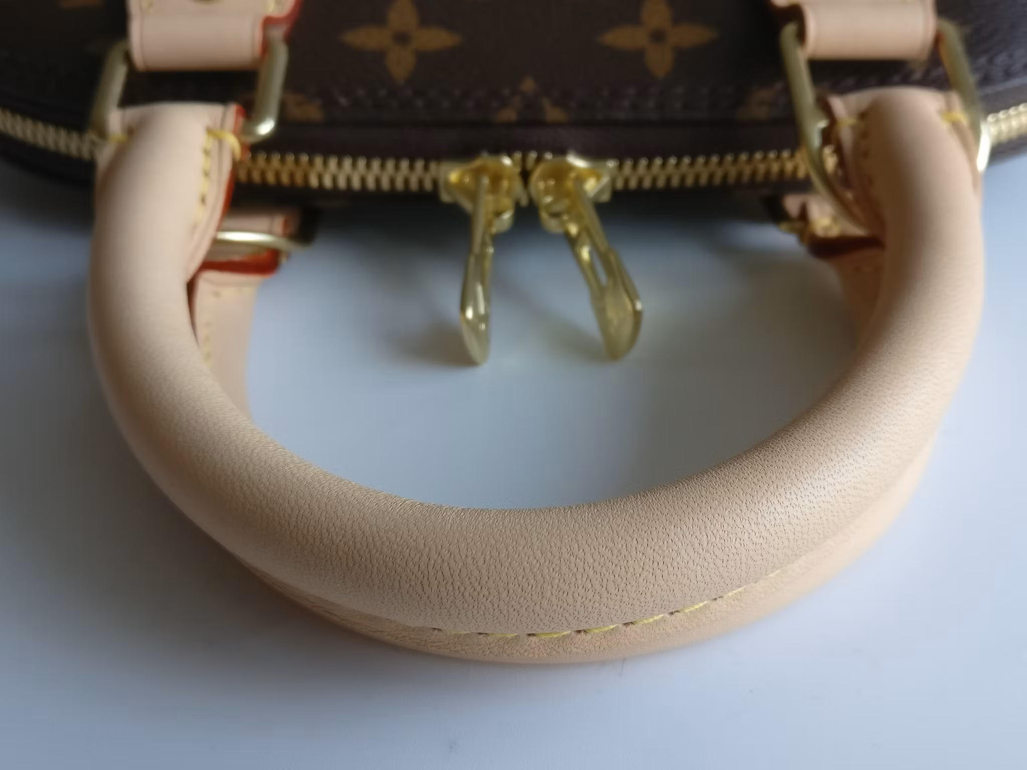 Louis Vuitton Alma BB