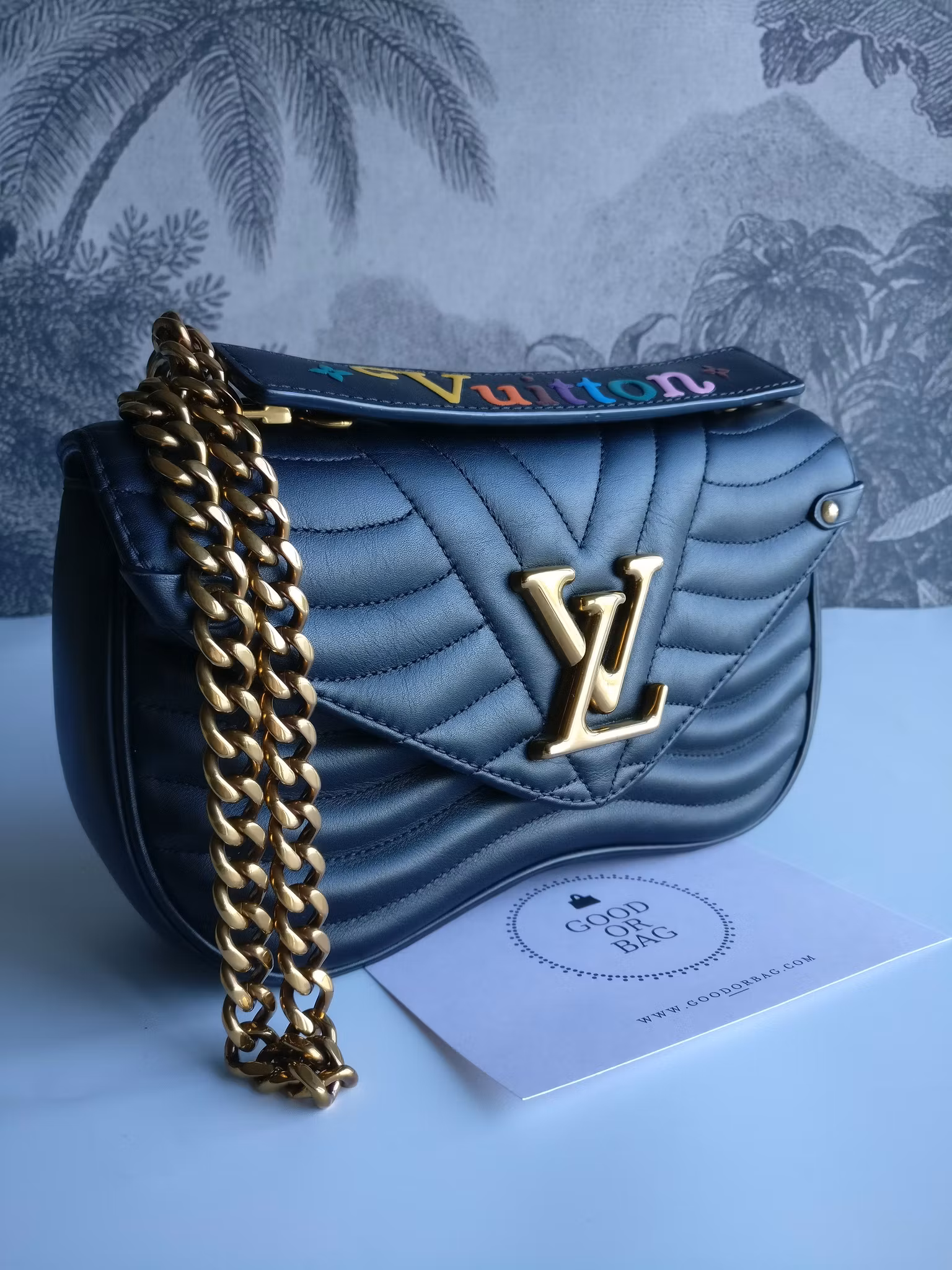 Louis Vuitton New Wave Chain Bag MM