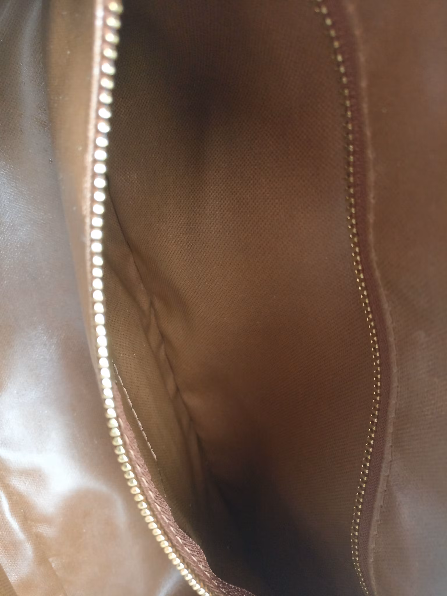 Louis Vuitton Toiletry Bag 25
