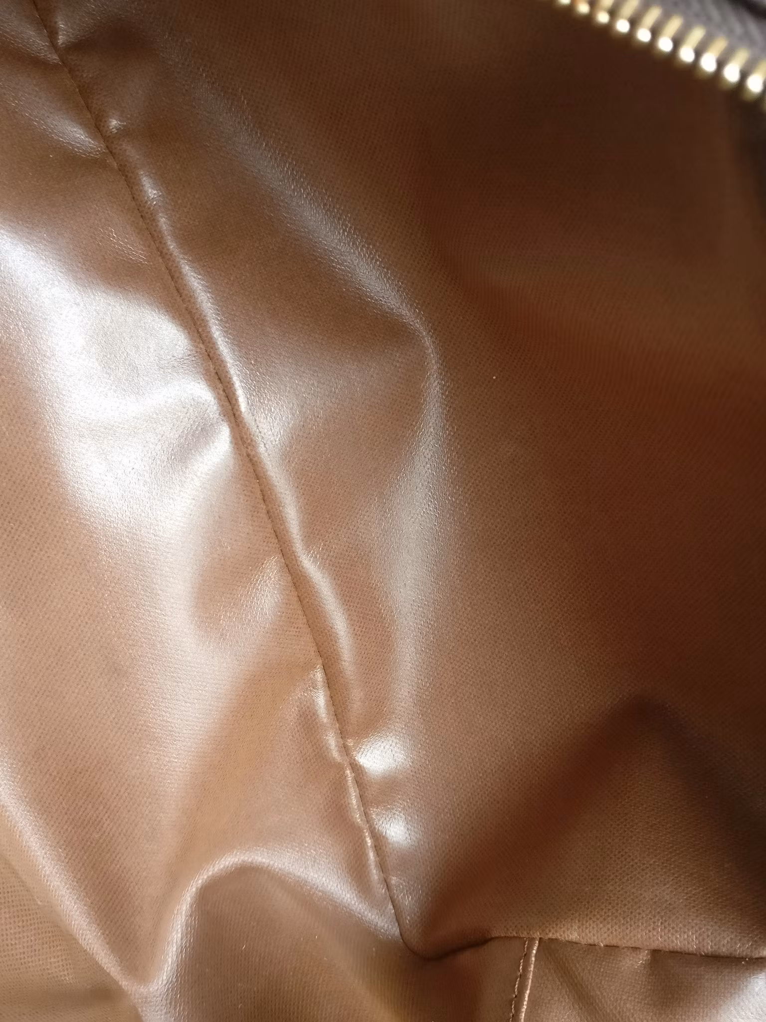 Louis Vuitton Toiletry Bag 25
