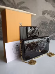 Louis Vuitton Pochette Felicie Vernis