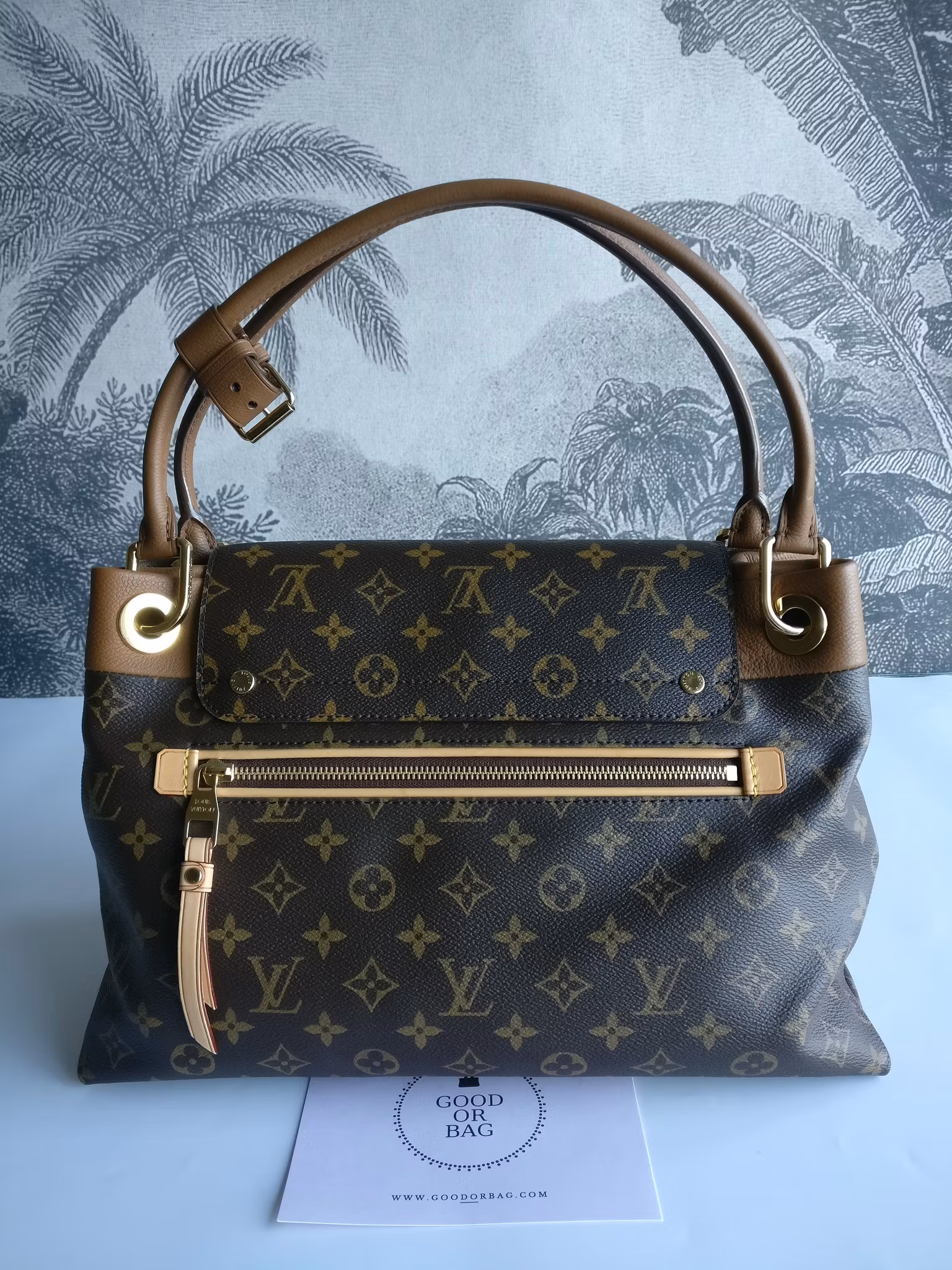 Louis Vuitton Olympe