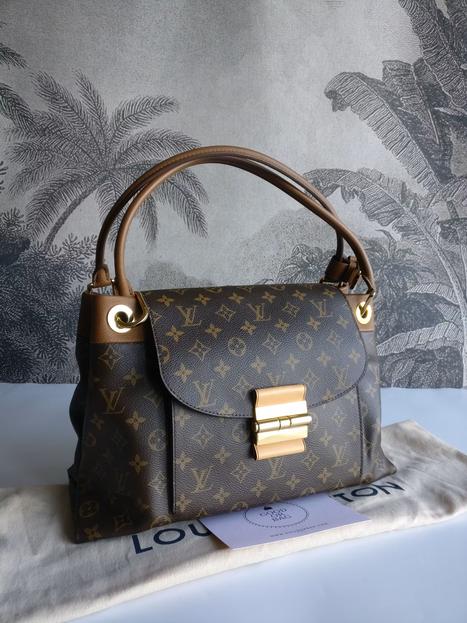 Louis Vuitton Olympe