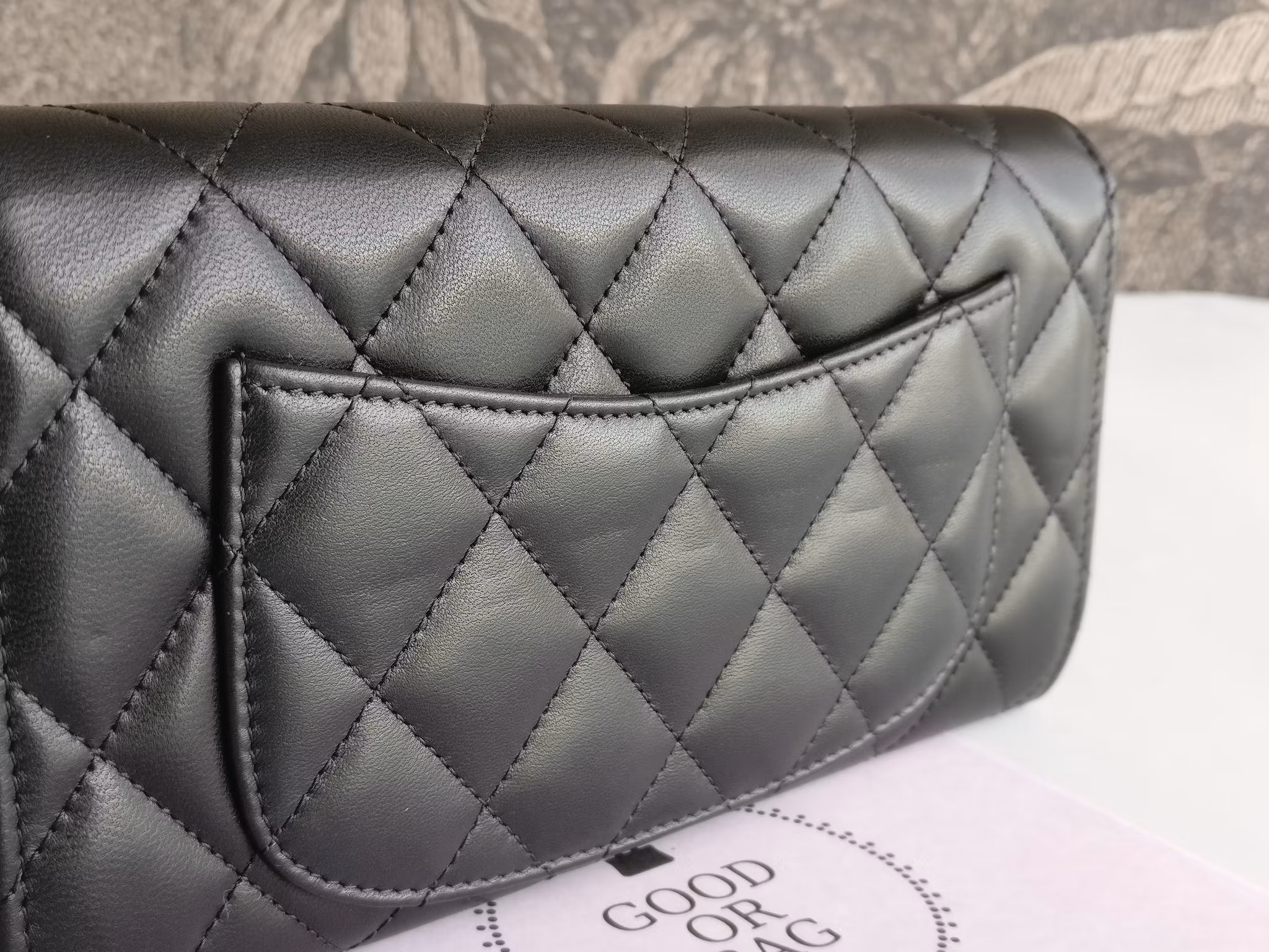 Chanel classic wallet black lambskin SHW