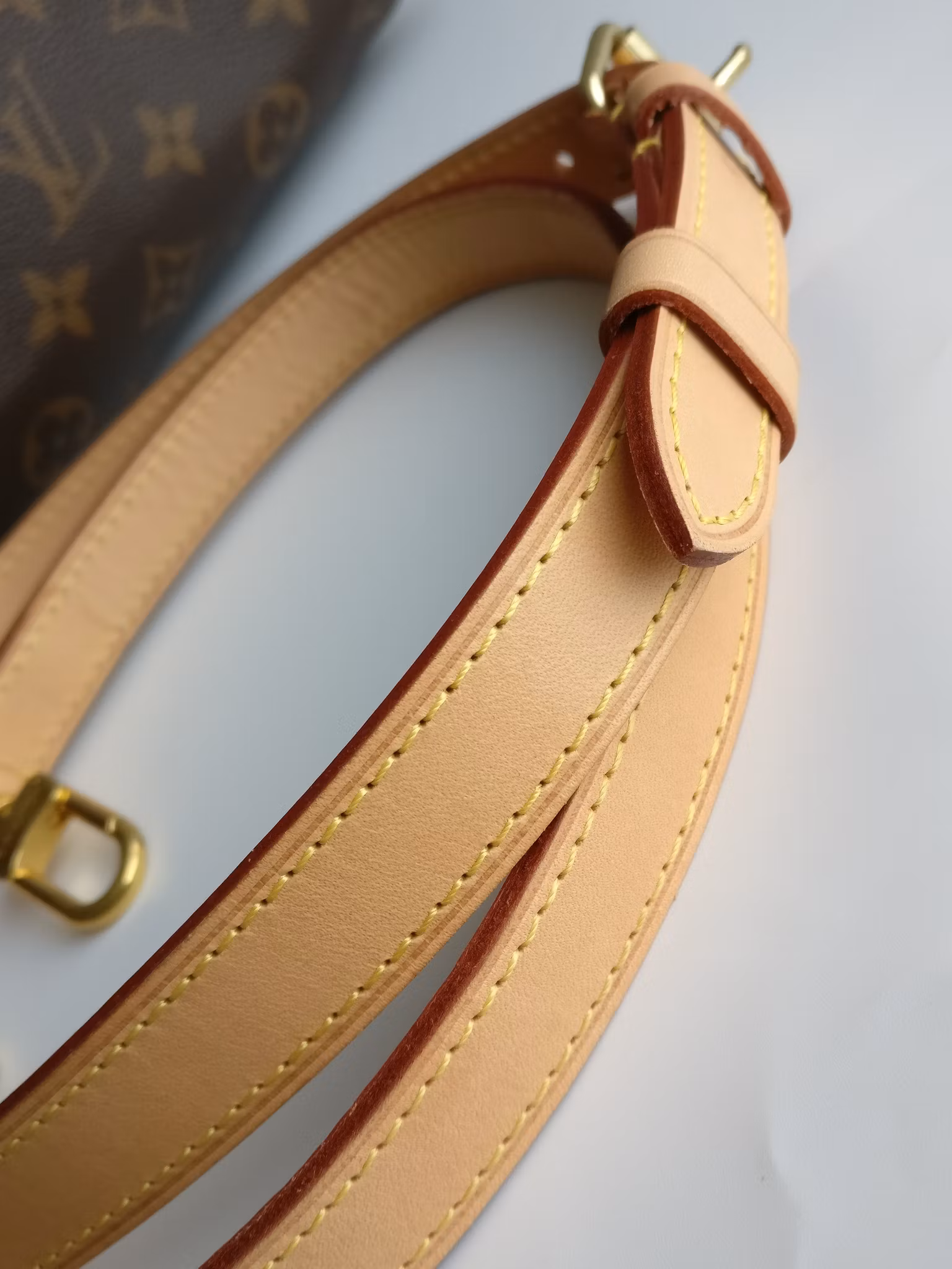 Louis Vuitton  Speedy bandouliere 30