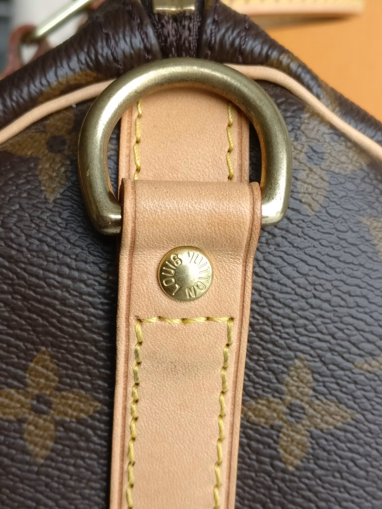 Louis Vuitton  Speedy bandouliere 30