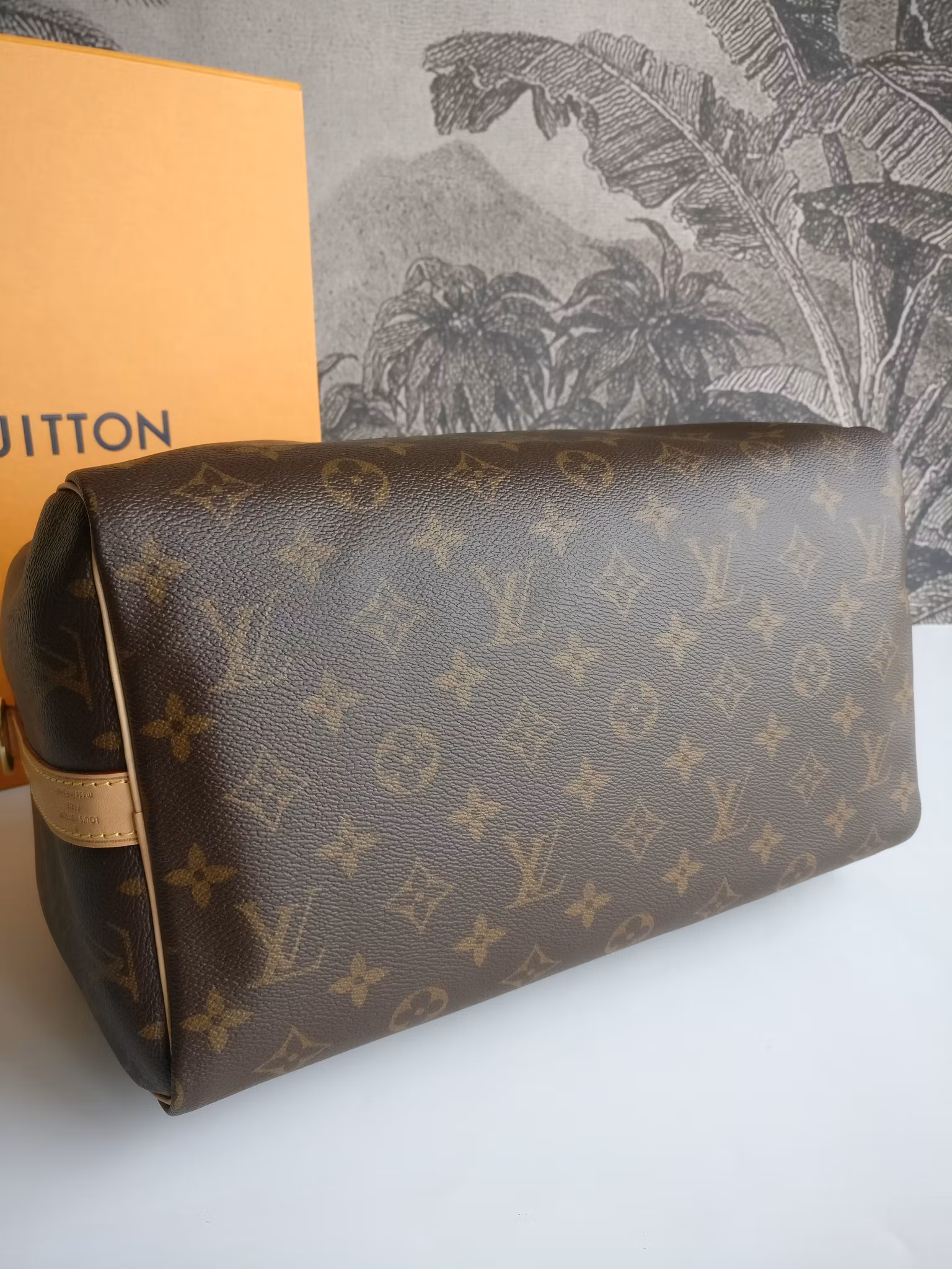 Louis Vuitton  Speedy bandouliere 30