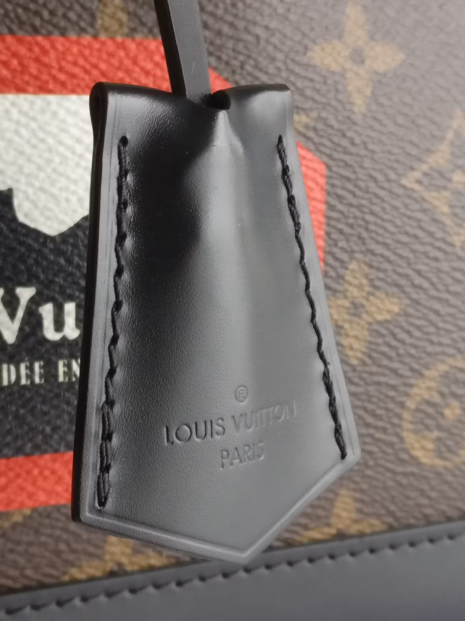 Louis Vuitton Alma PM World Tour