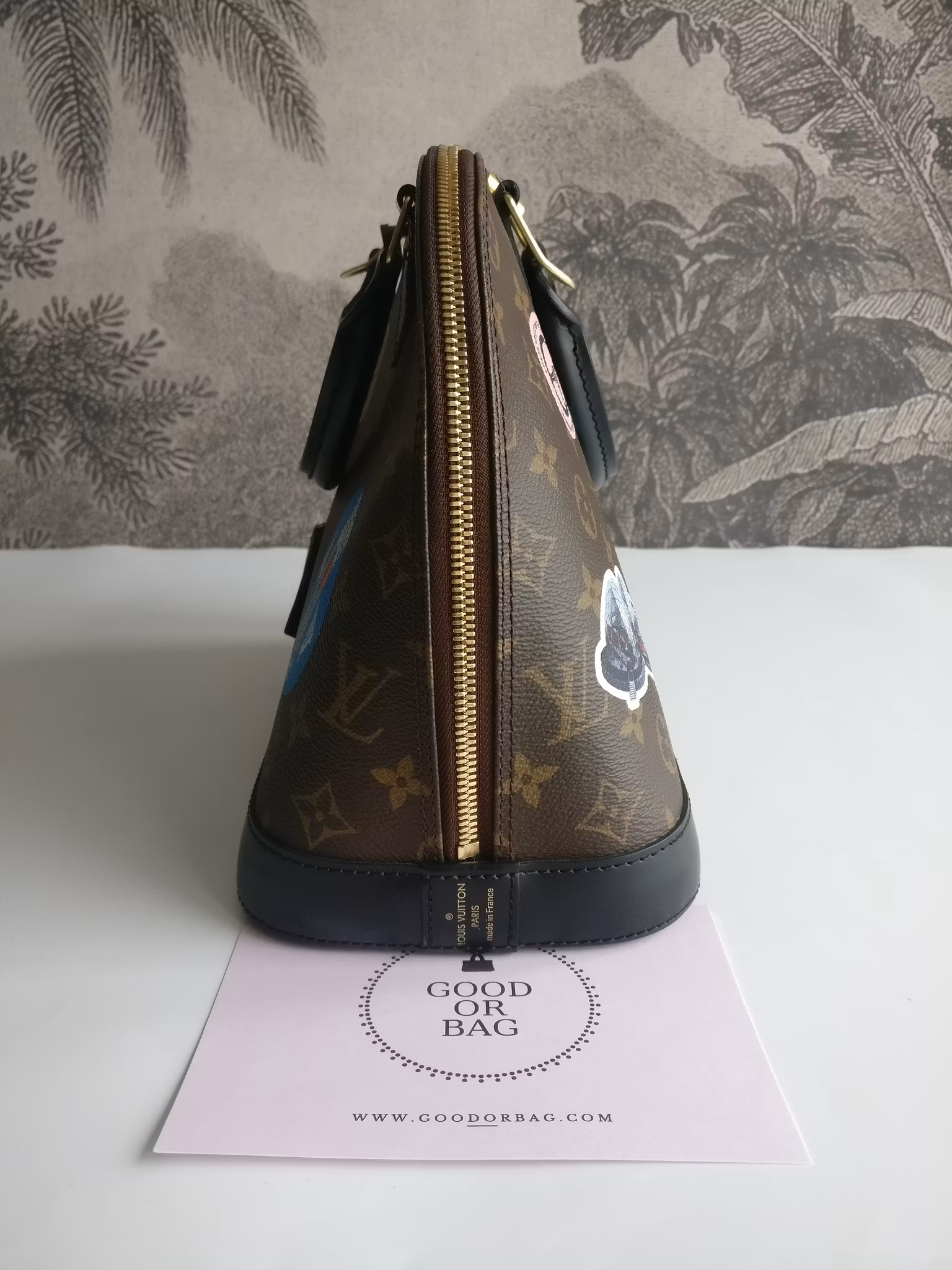 Louis Vuitton Alma PM World Tour