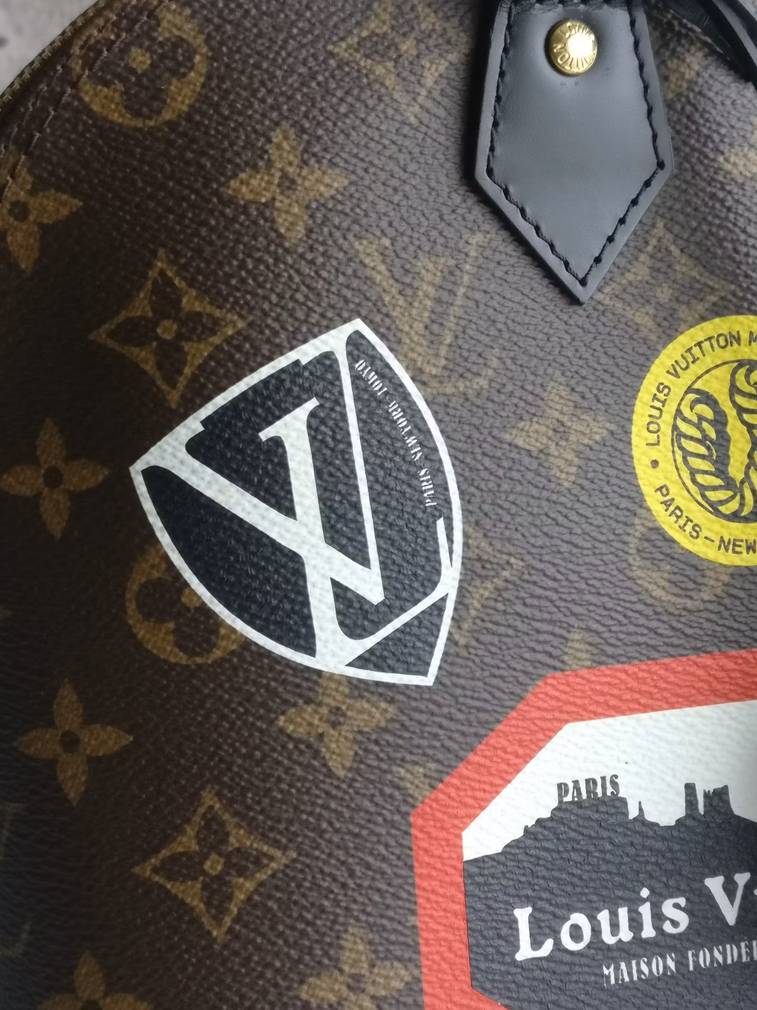 Louis Vuitton Alma PM World Tour