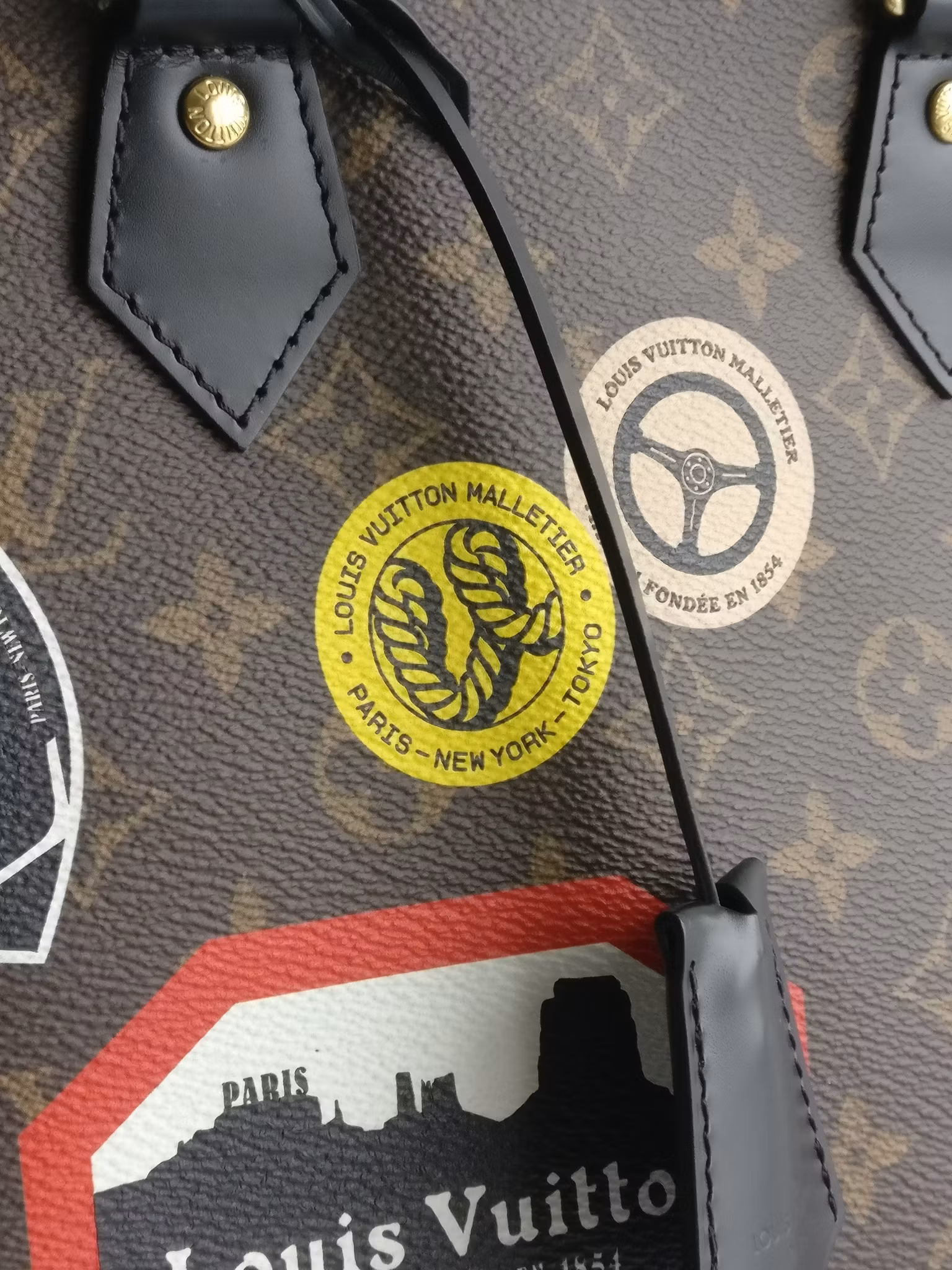 Louis Vuitton Alma PM World Tour