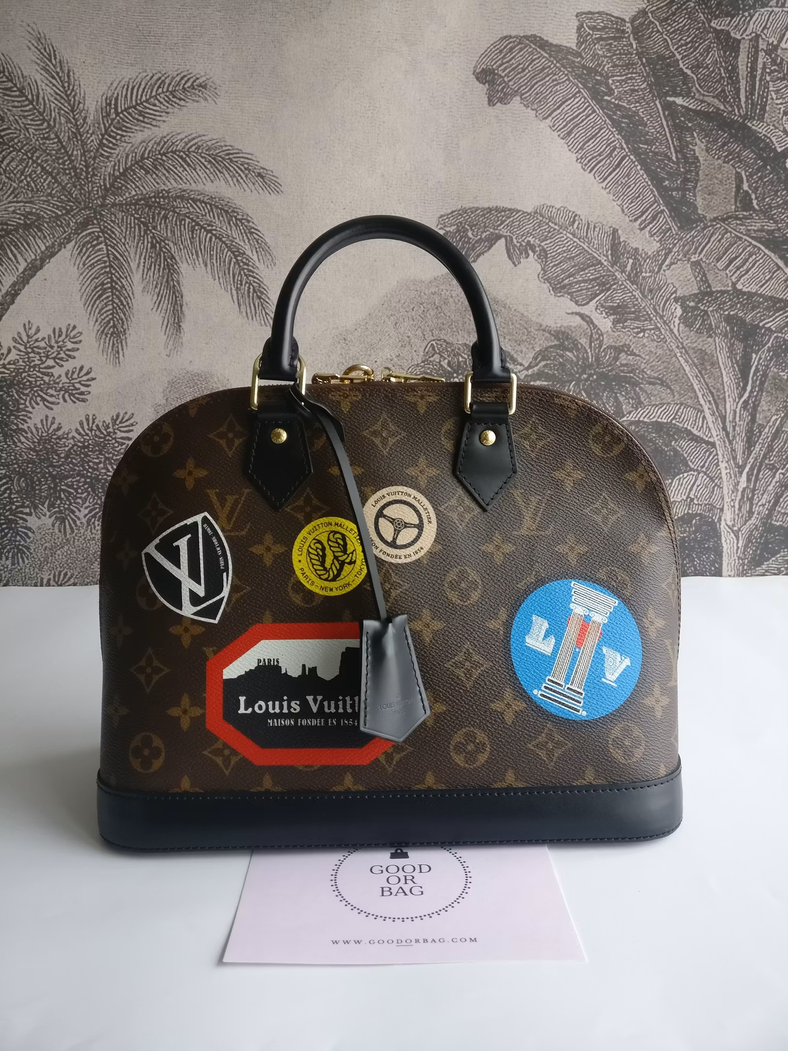 Louis Vuitton Alma PM World Tour