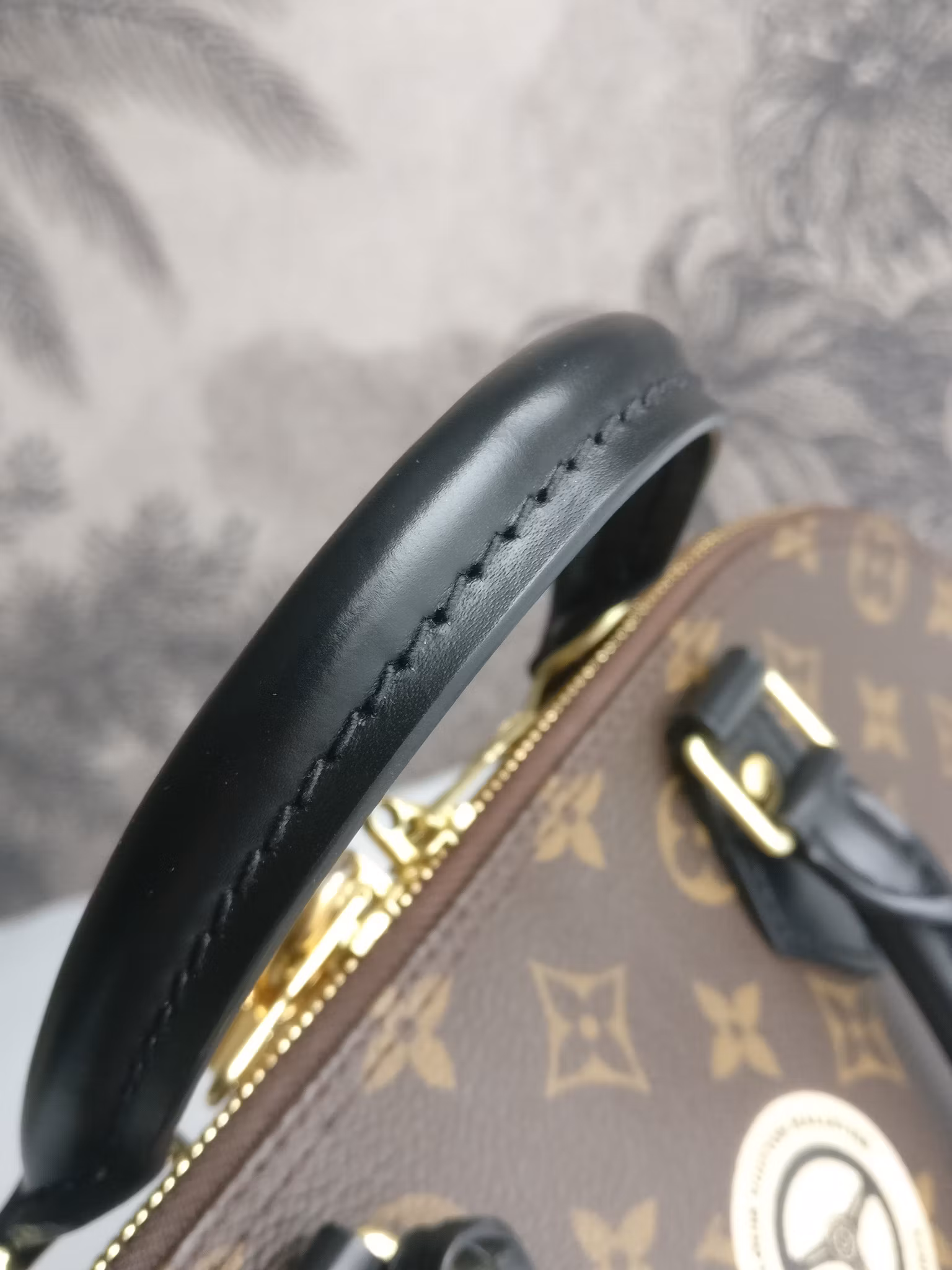 Louis Vuitton Alma PM World Tour