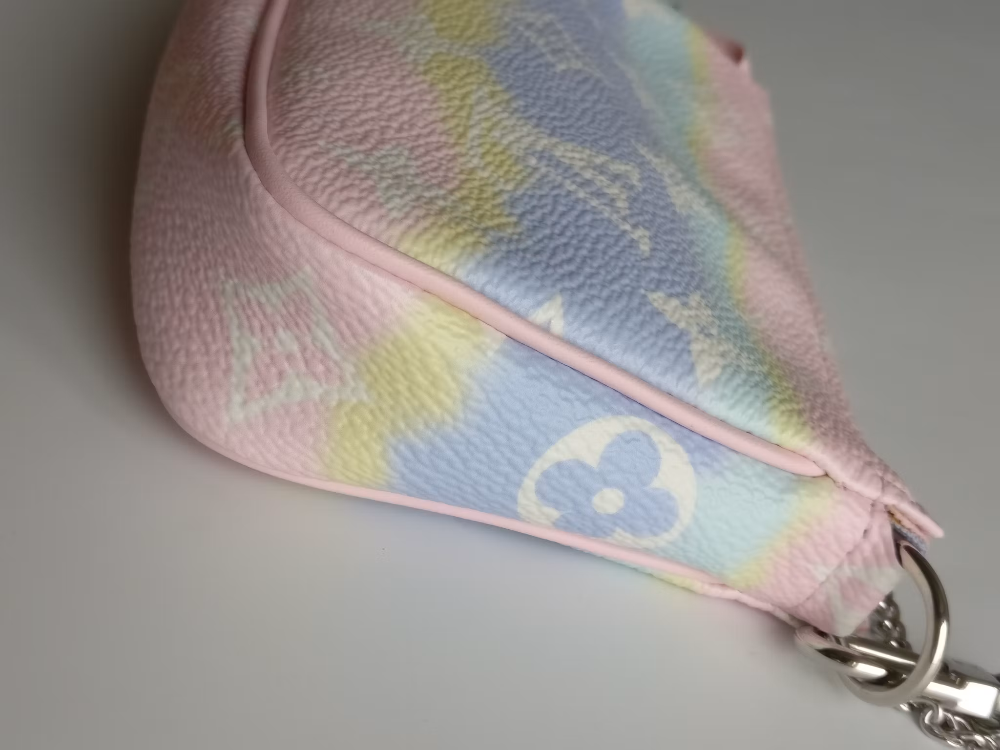 Louis Vuitton Mini Pochette Escale Limited edition