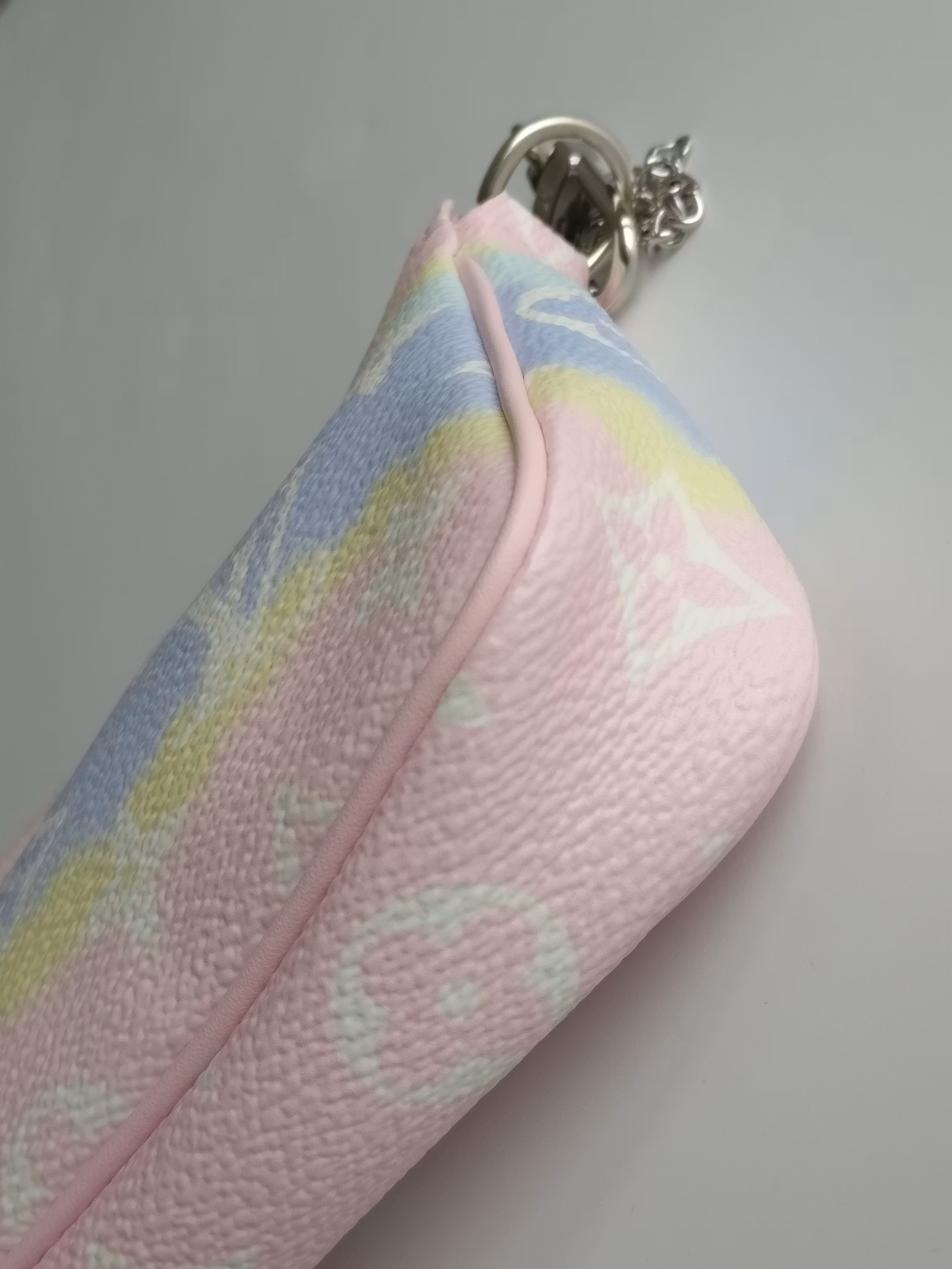 Louis Vuitton Mini Pochette Escale Limited edition