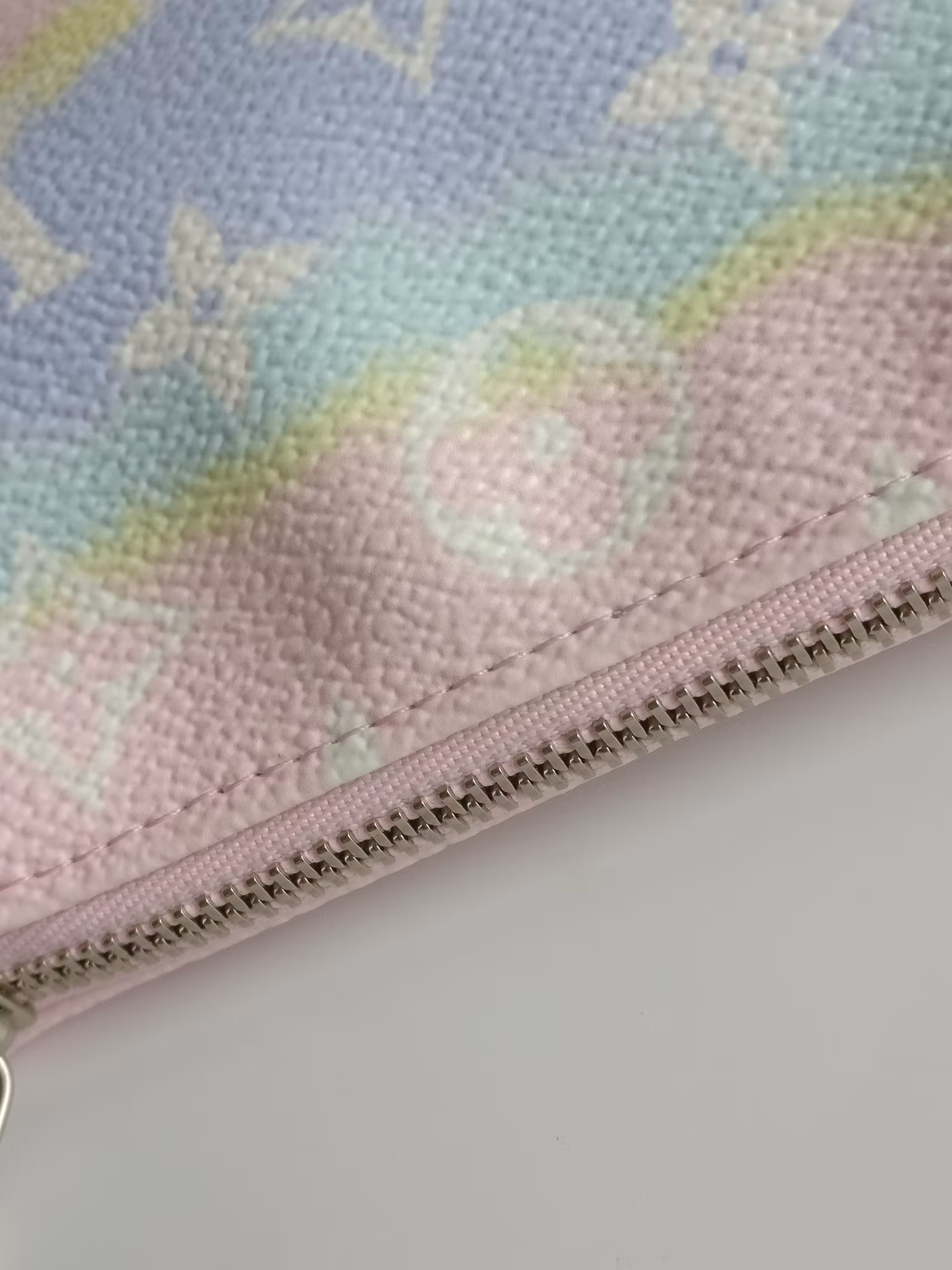 Louis Vuitton Mini Pochette Escale Limited edition