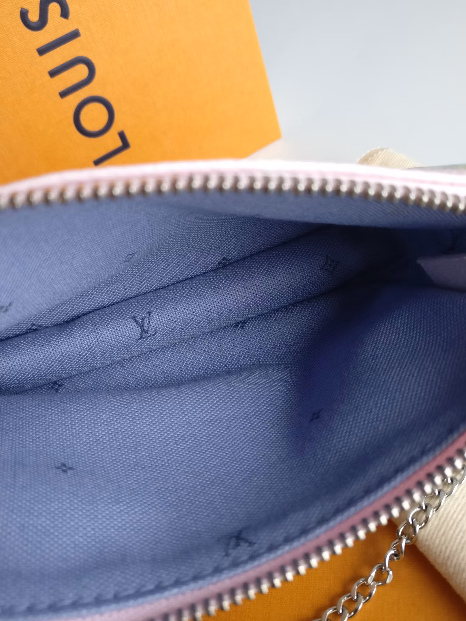 Louis Vuitton Mini Pochette Escale Limited edition