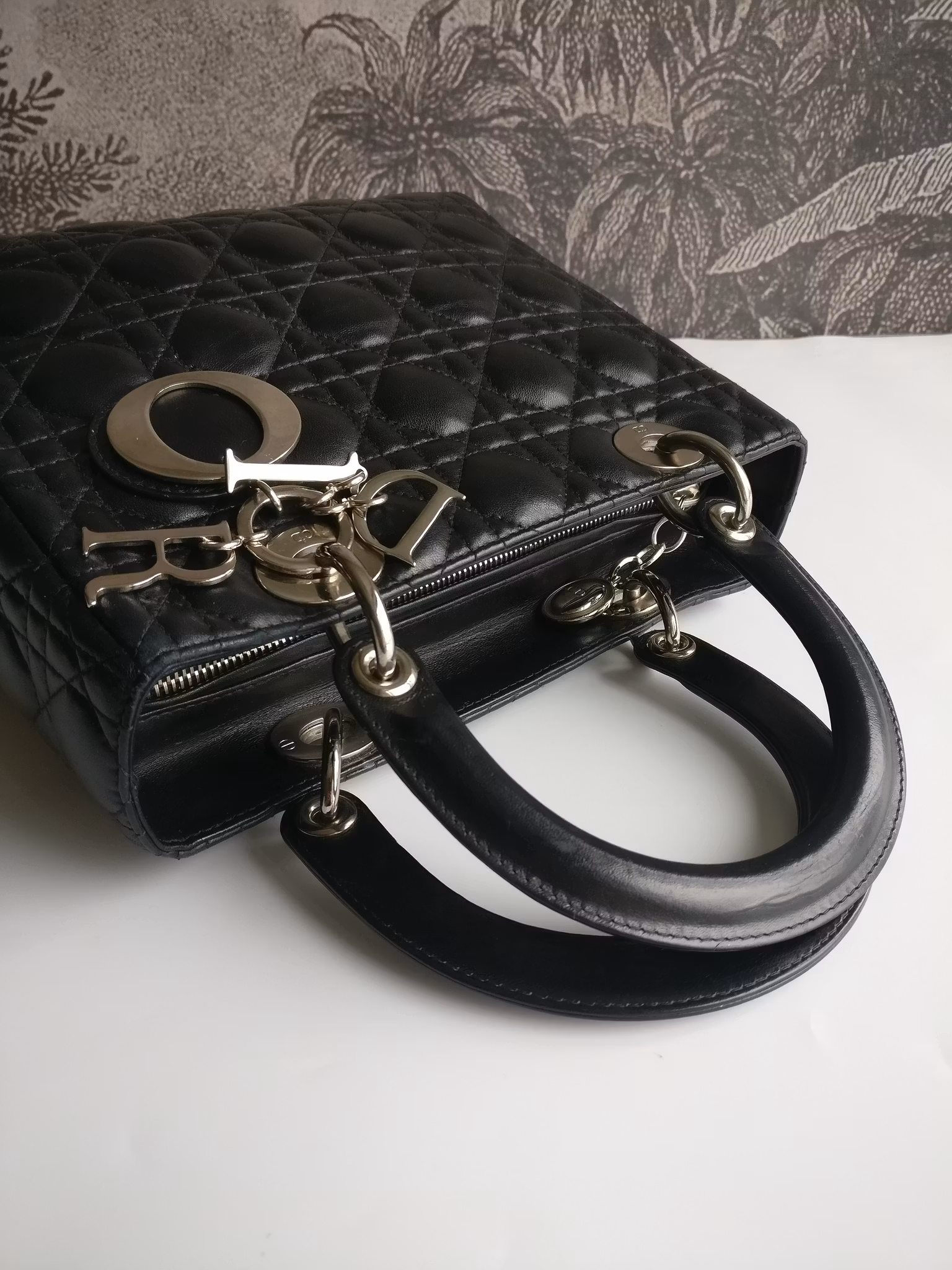 Christian Dior Medium Lady Dior