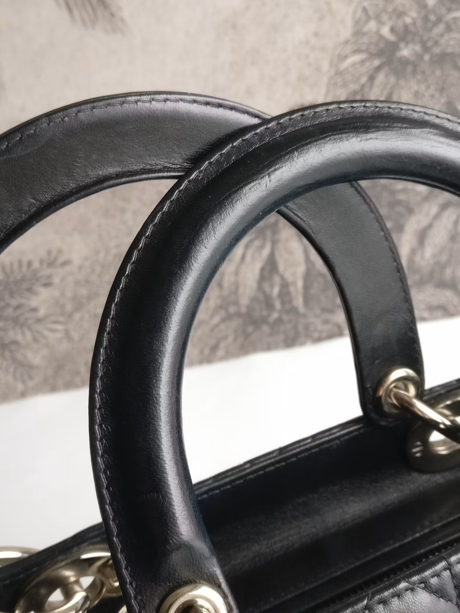 Christian Dior Medium Lady Dior