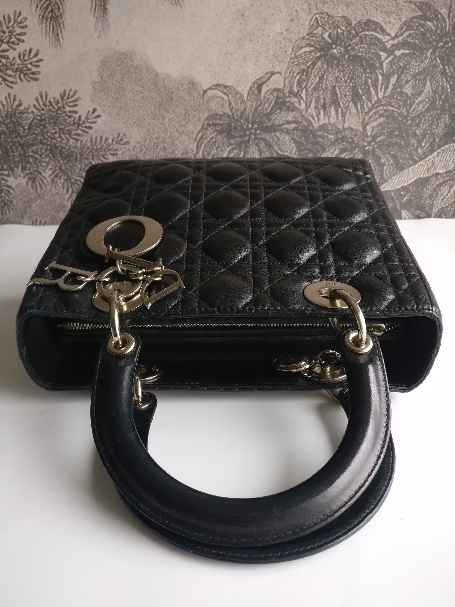Christian Dior Medium Lady Dior