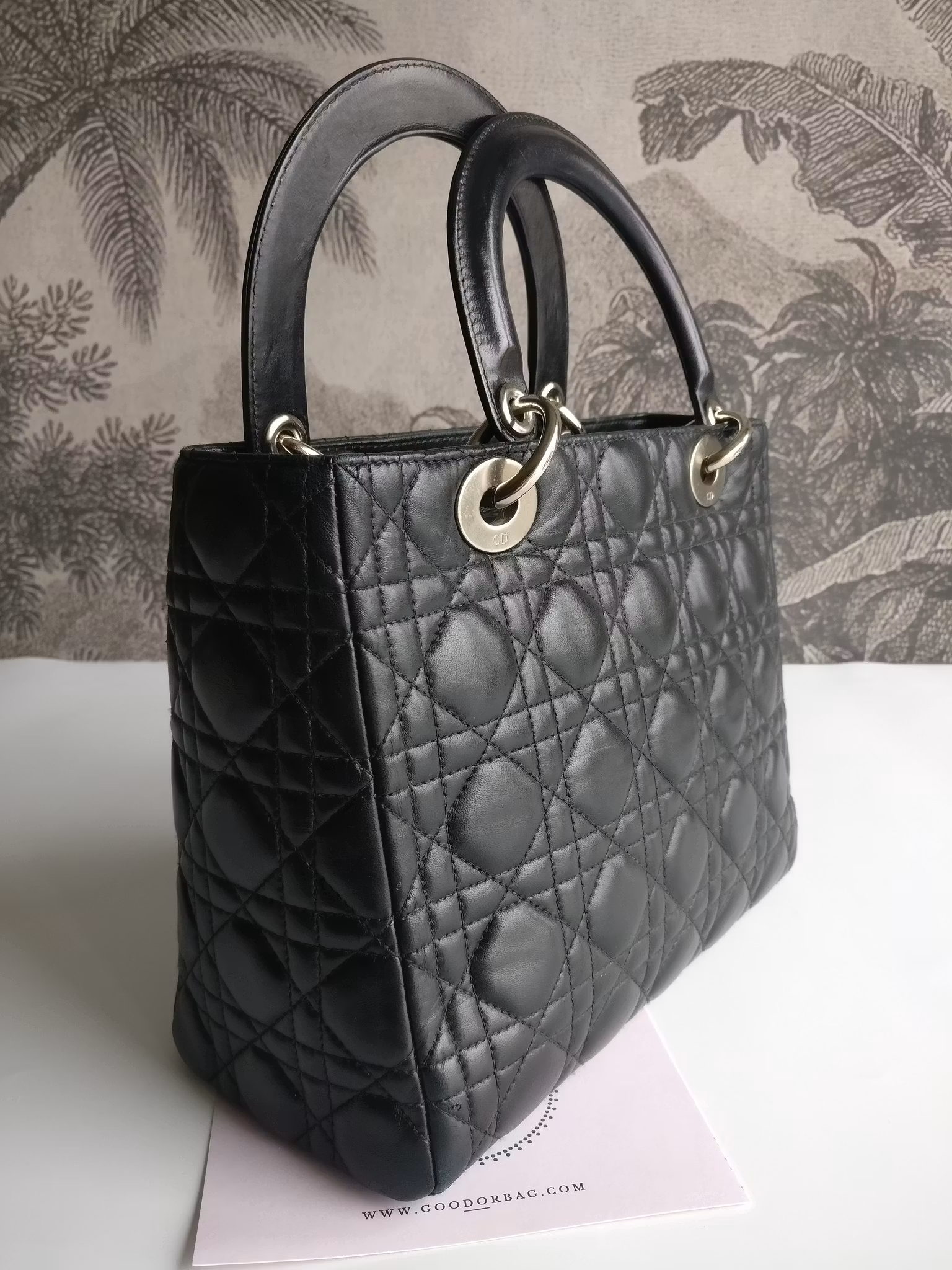 Christian Dior Medium Lady Dior