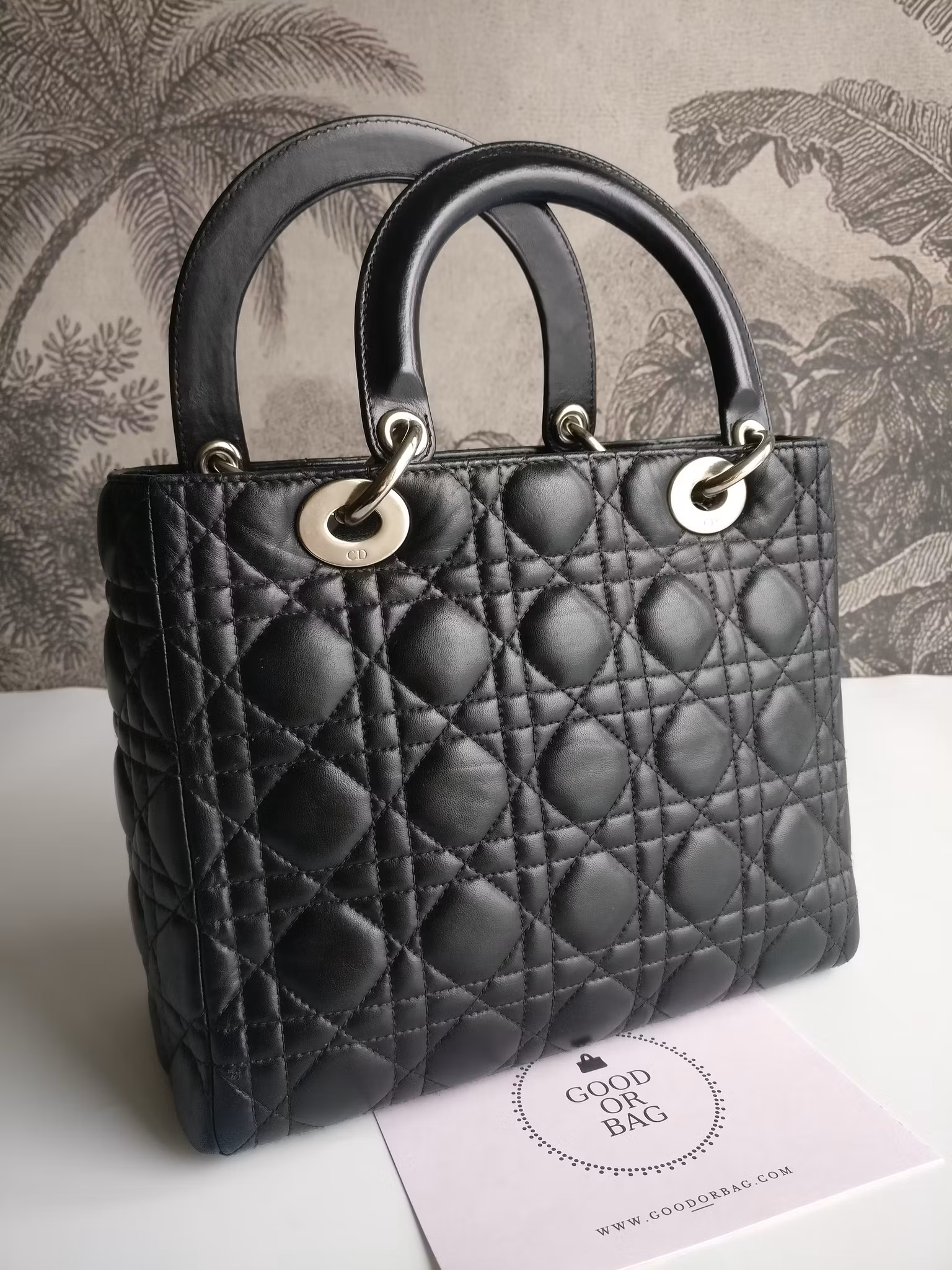Christian Dior Medium Lady Dior