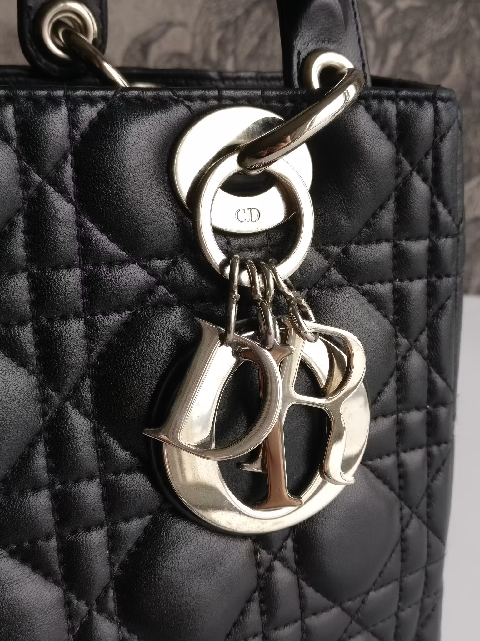 Christian Dior Medium Lady Dior
