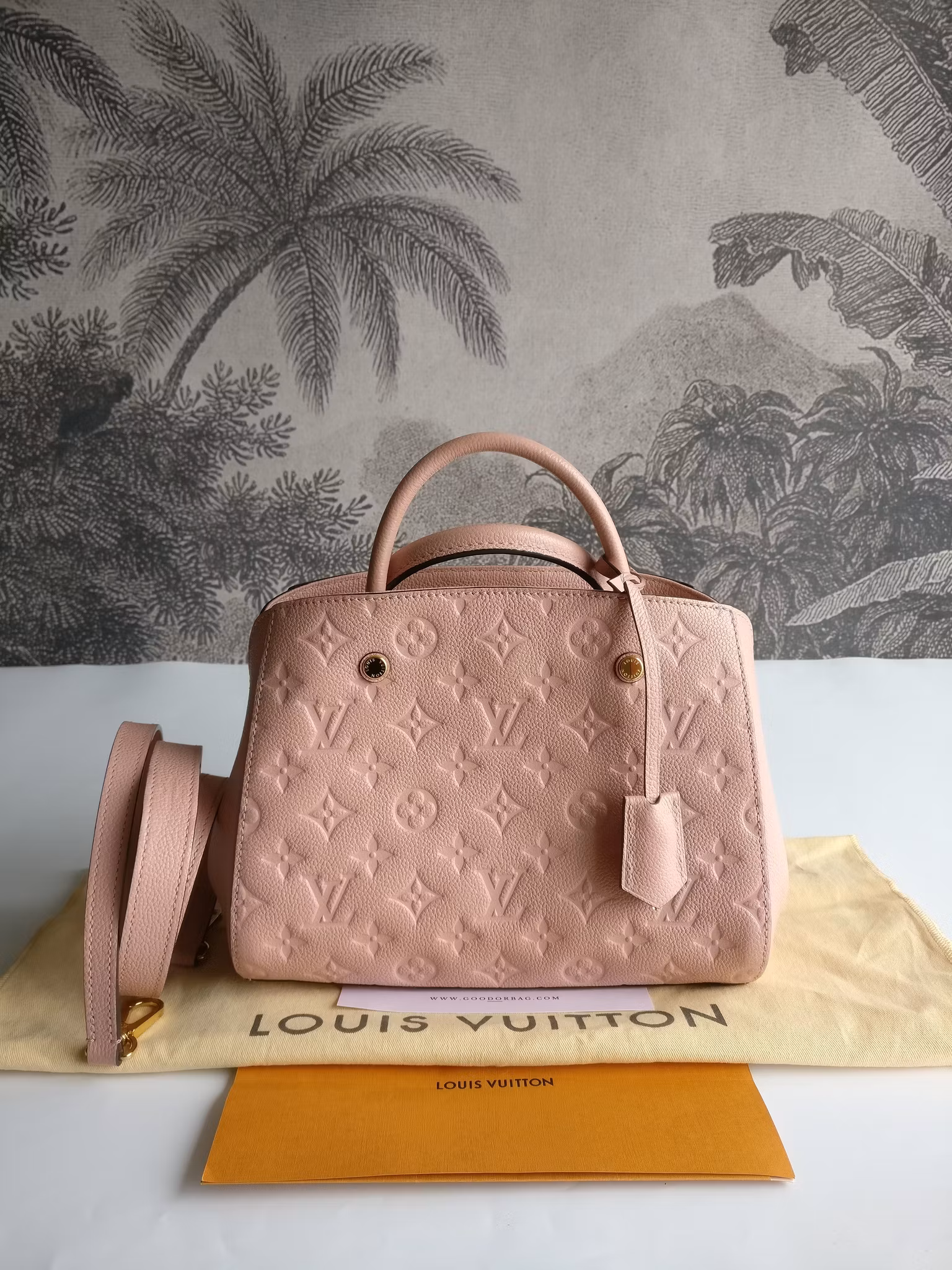 Louis Vuitton Montaigne BB