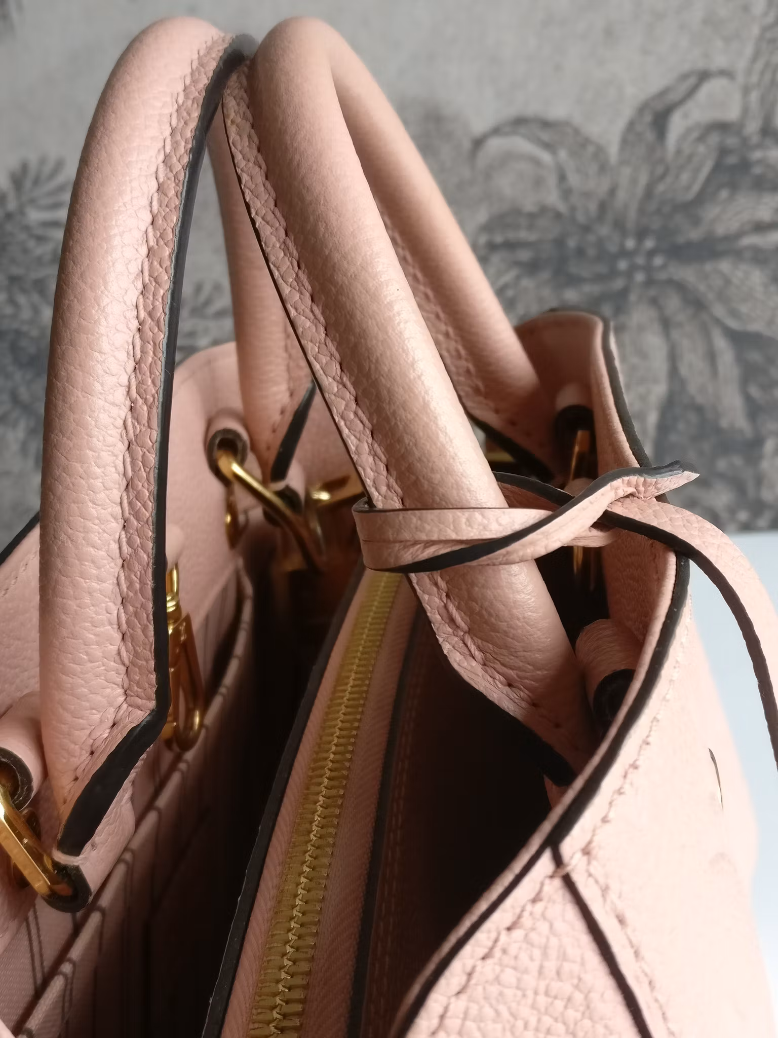 Louis Vuitton Montaigne BB