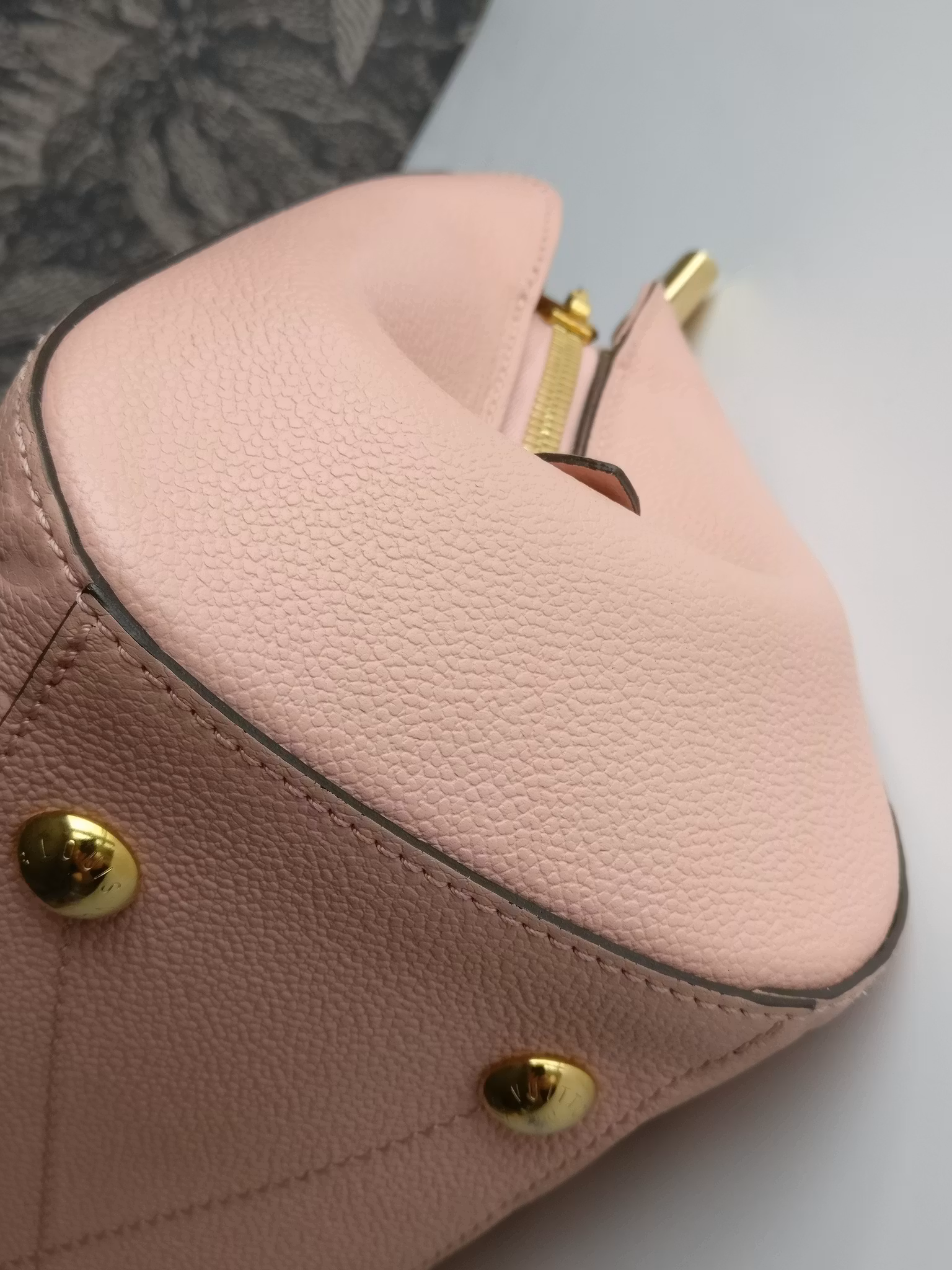 Louis Vuitton Montaigne BB