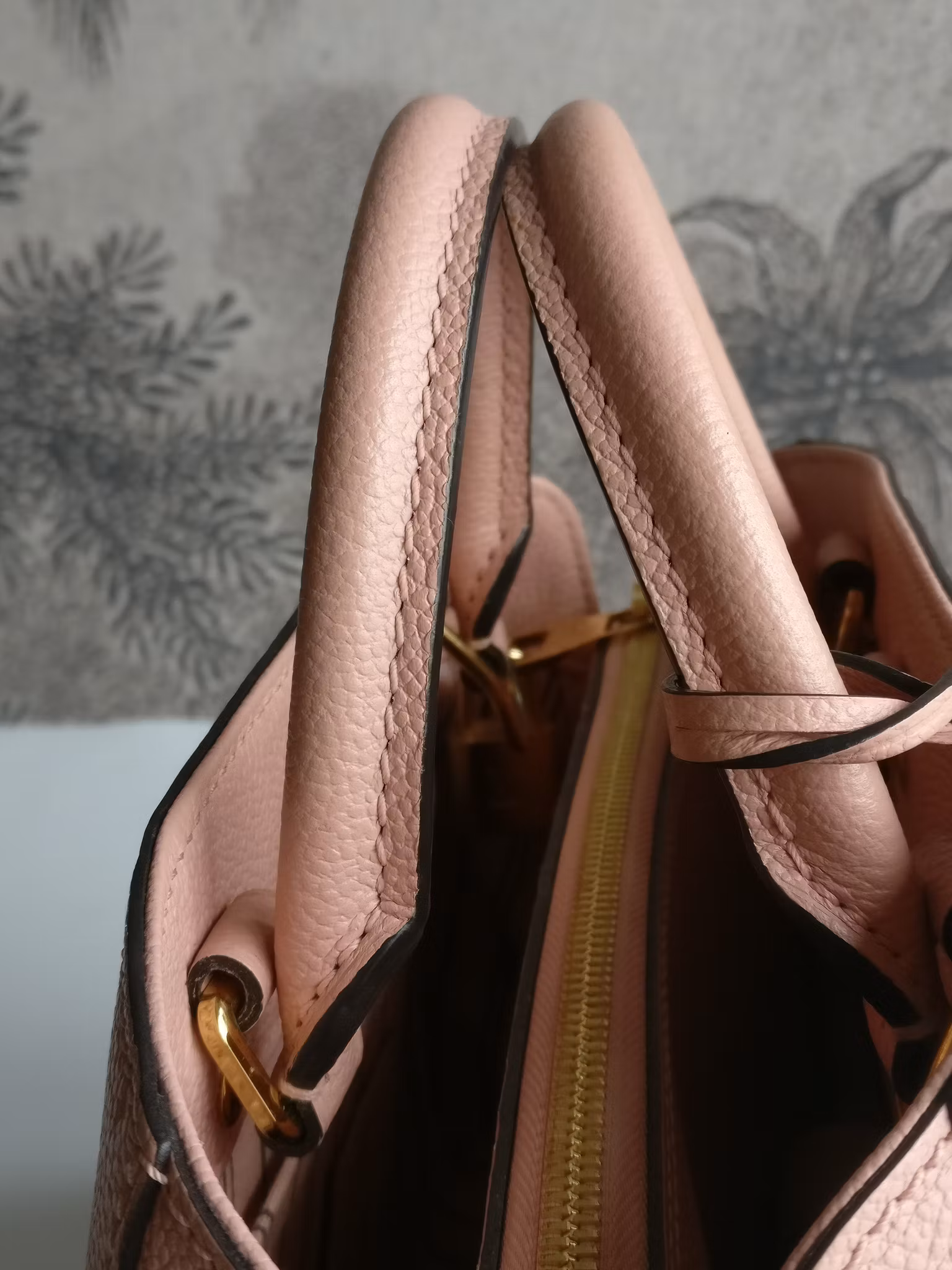 Louis Vuitton Montaigne BB