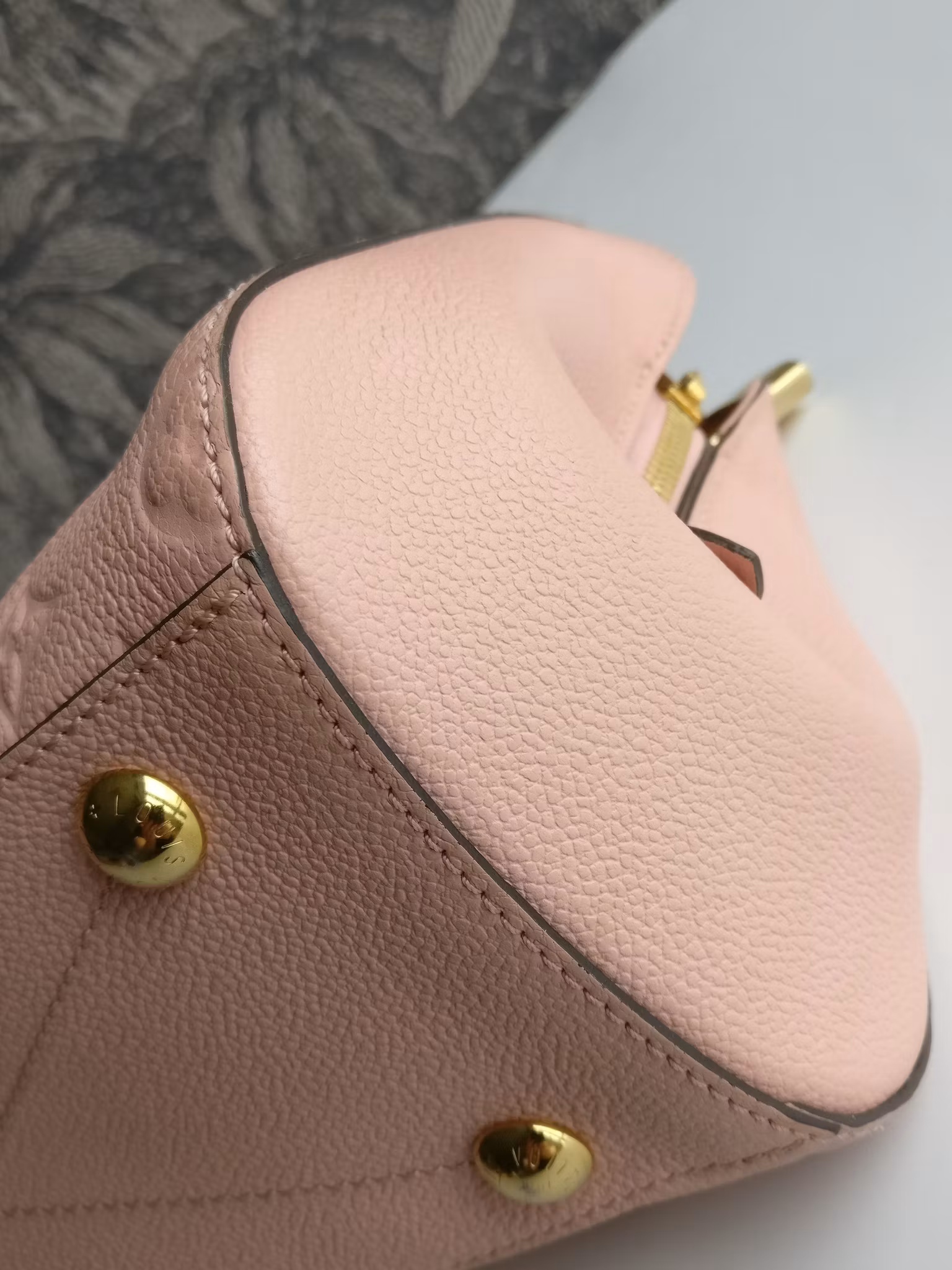 Louis Vuitton Montaigne BB