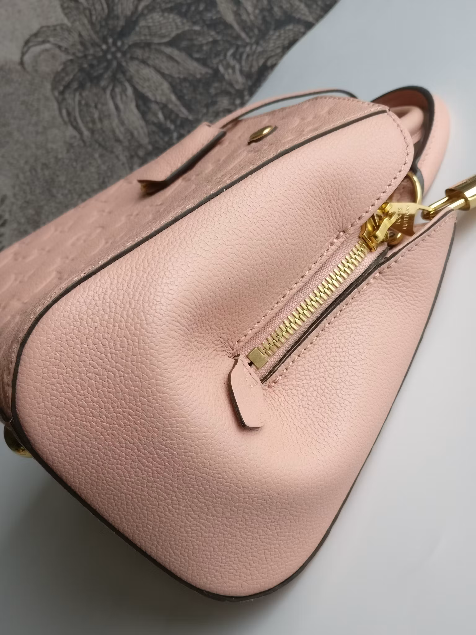 Louis Vuitton Montaigne BB