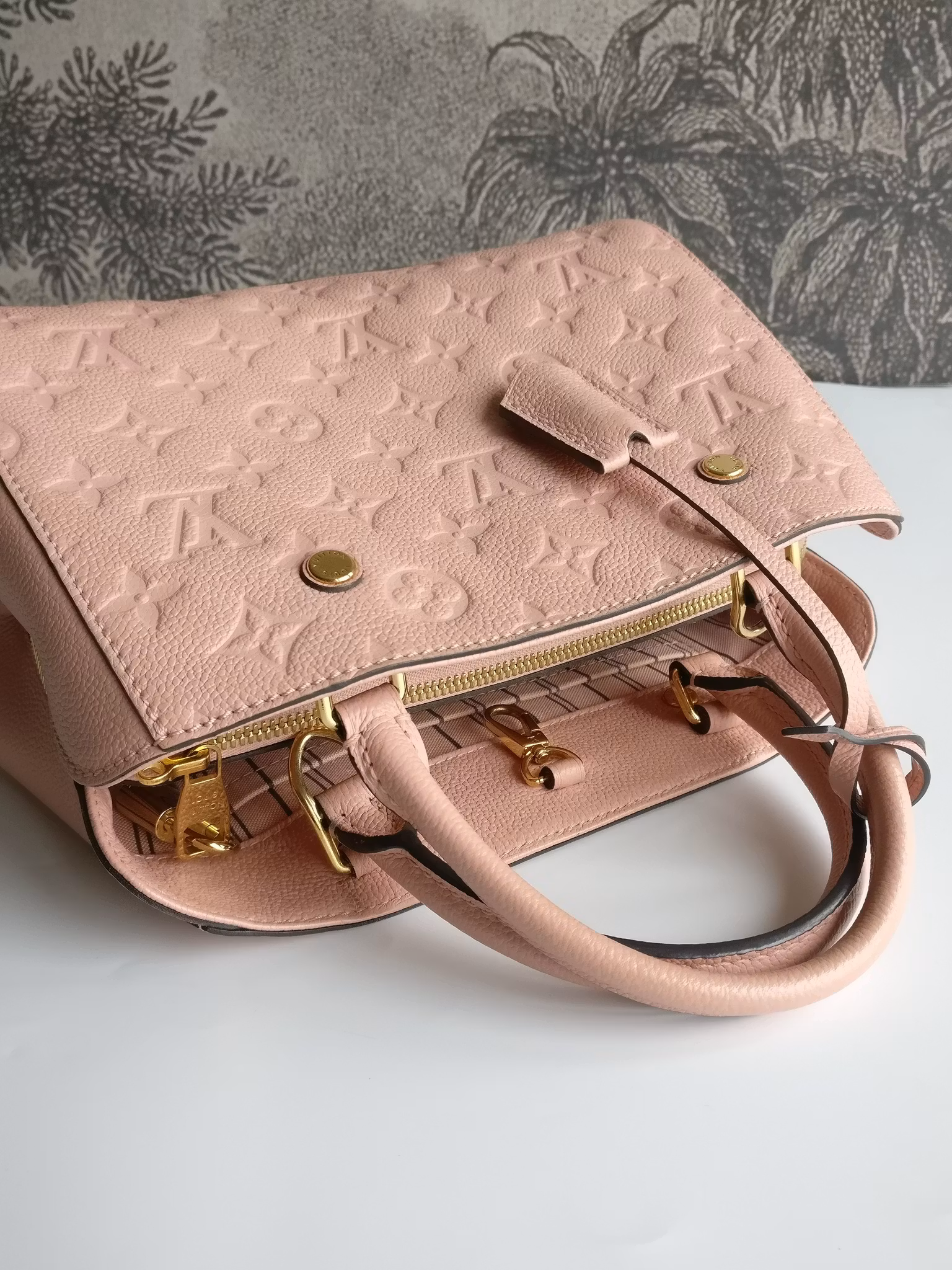 Louis Vuitton Montaigne BB