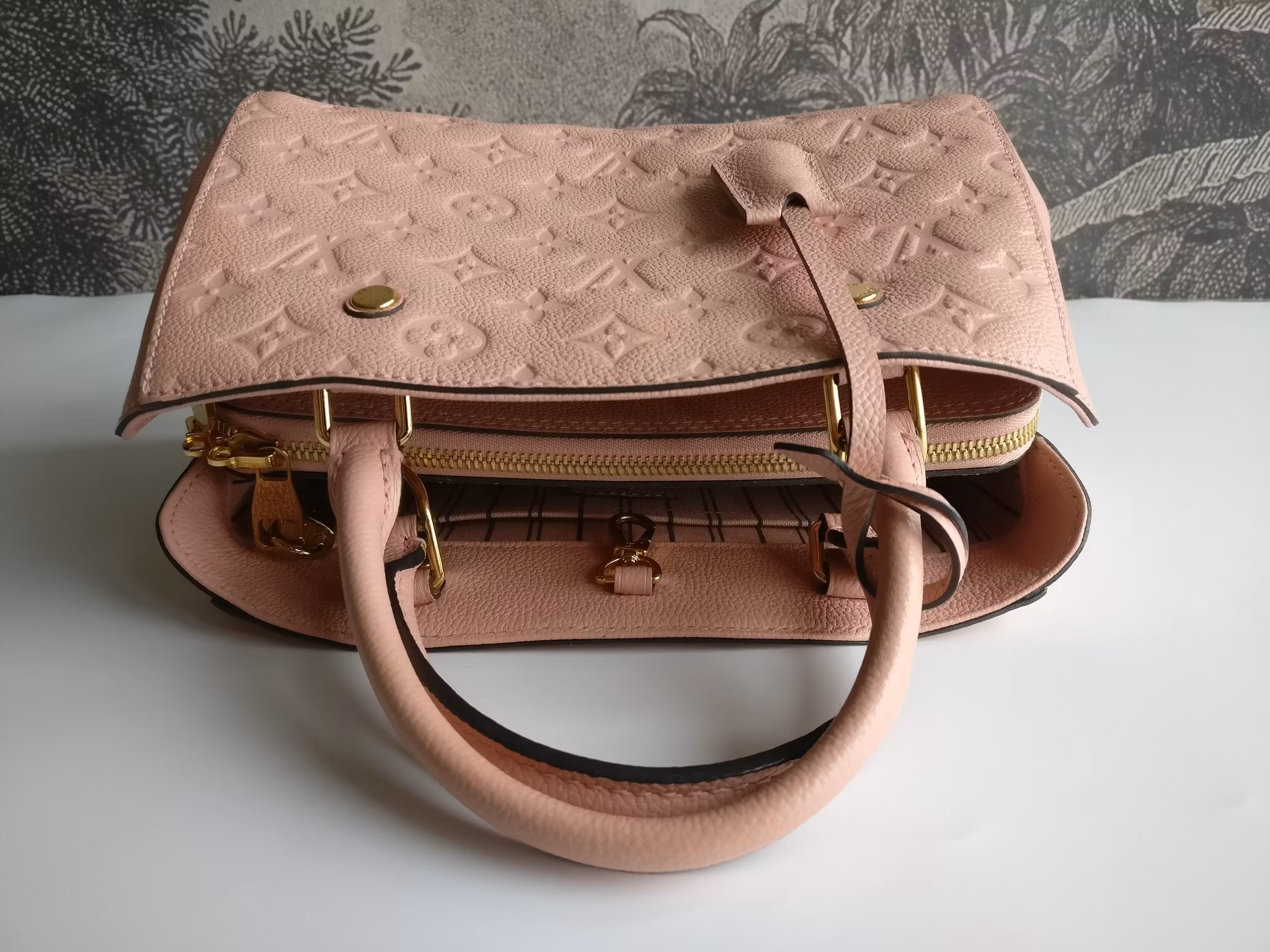 Louis Vuitton Montaigne BB