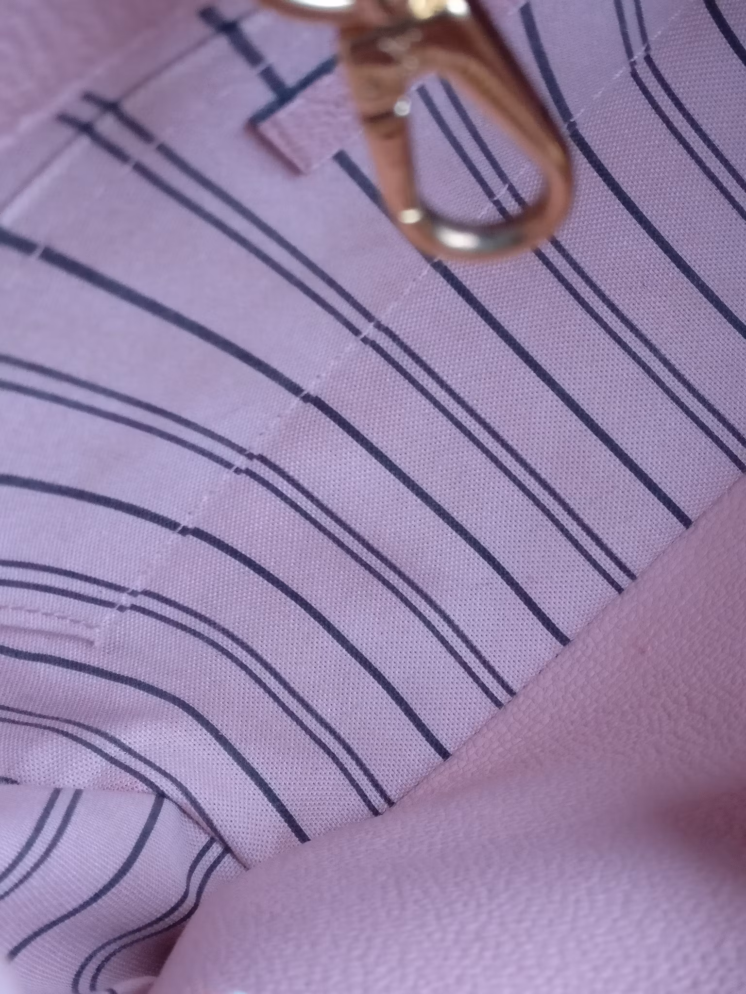 Louis Vuitton Montaigne BB