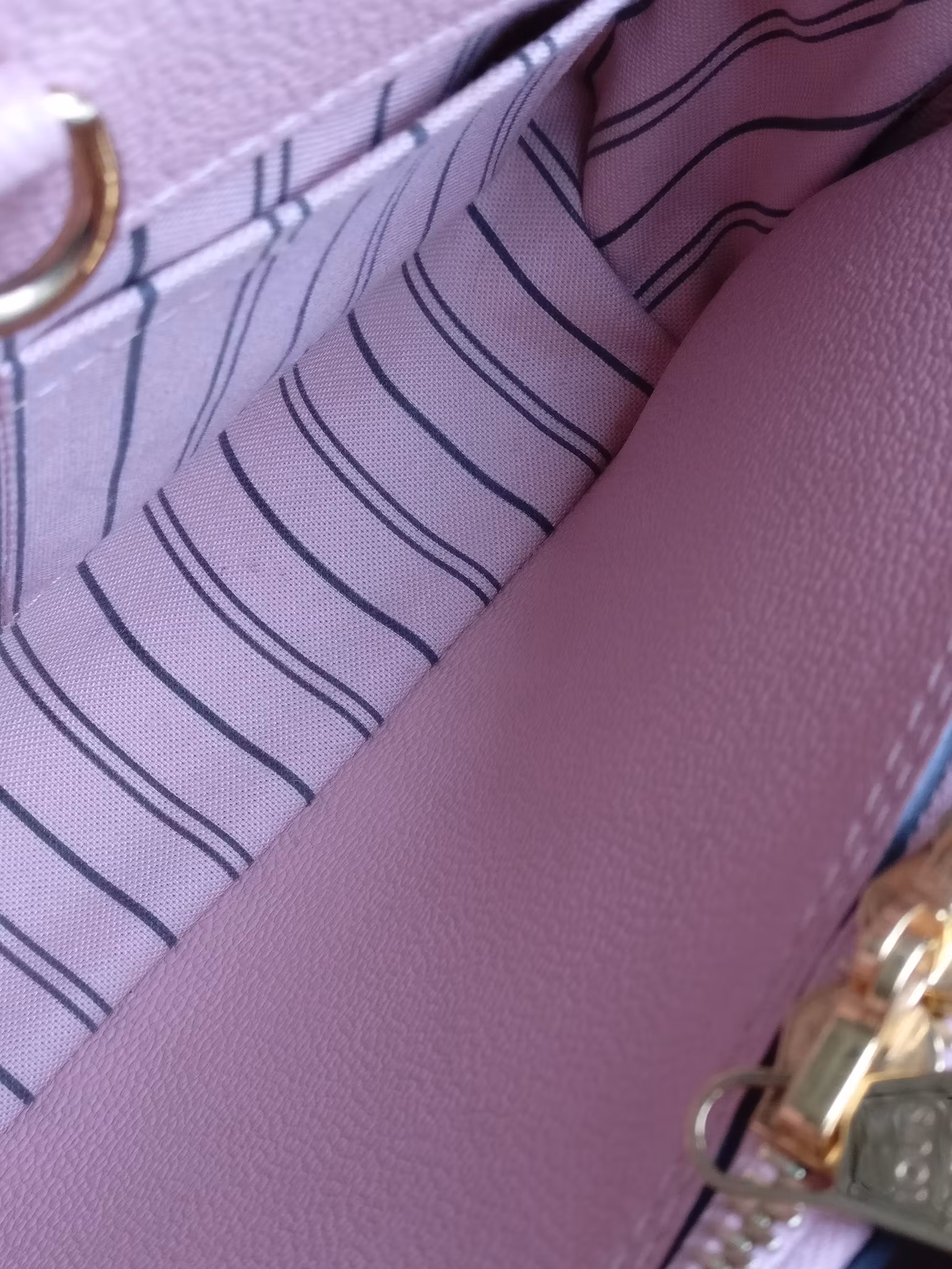 Louis Vuitton Montaigne BB
