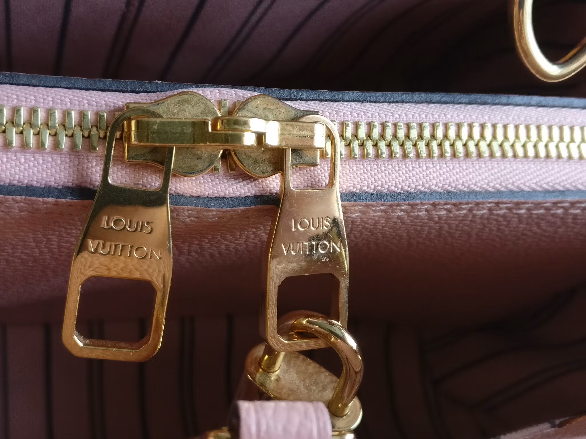 Louis Vuitton Montaigne BB