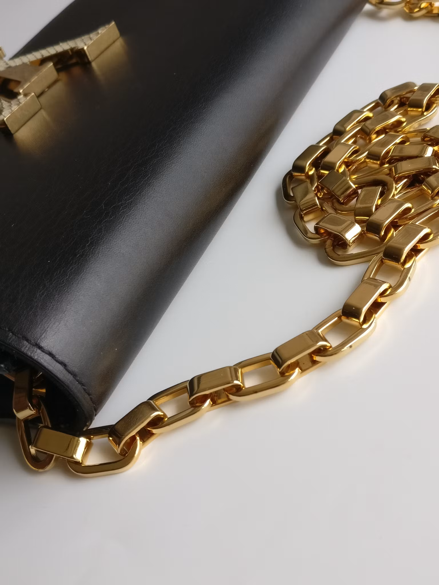 Louis Vuitton Pochette Louise GM Chain Bag Python Clasp