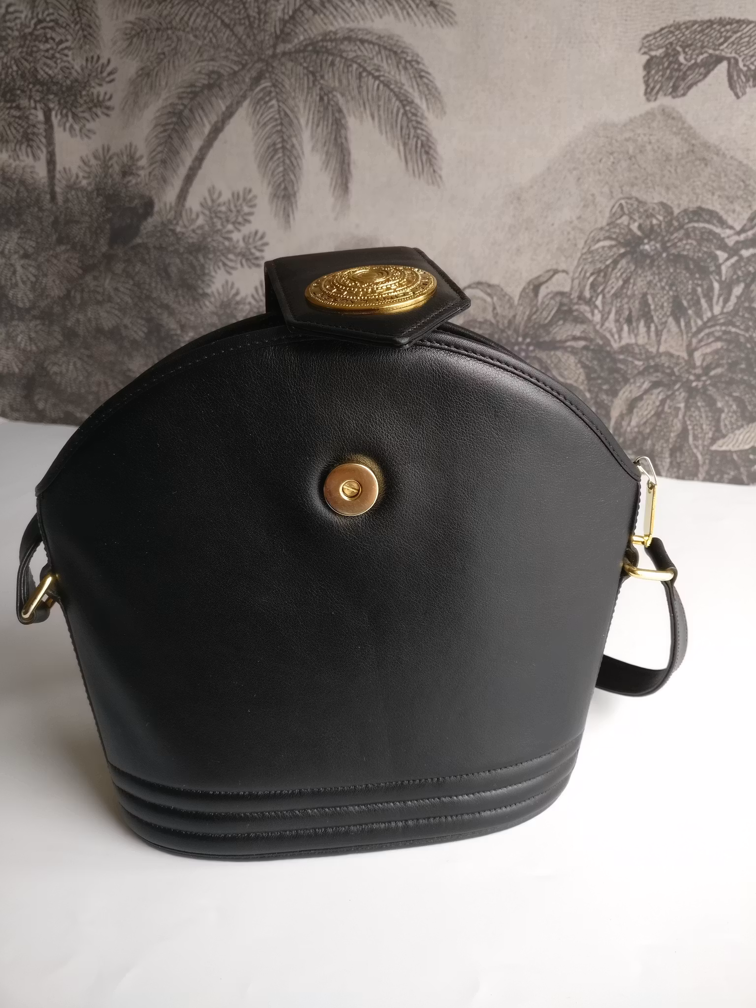 Yves Saint Laurent Vintage Bucket Crossbody Bag