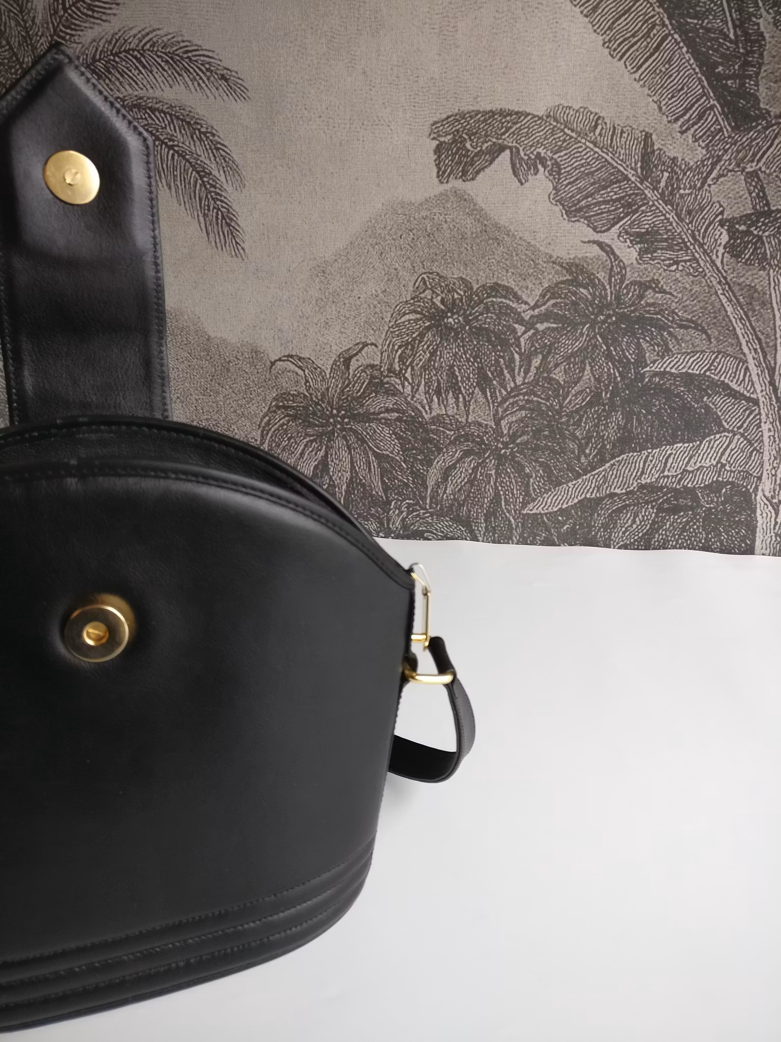 Yves Saint Laurent Vintage Bucket Crossbody Bag